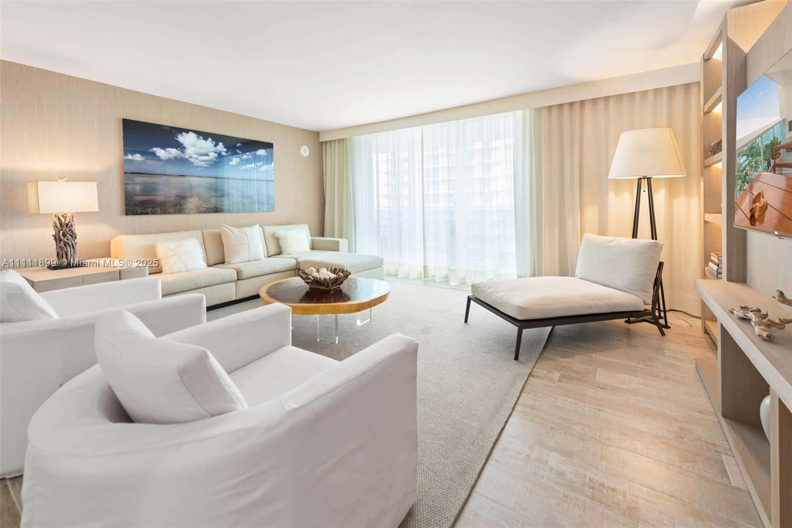 102 24th St # 1015, Miami Beach FL 33139