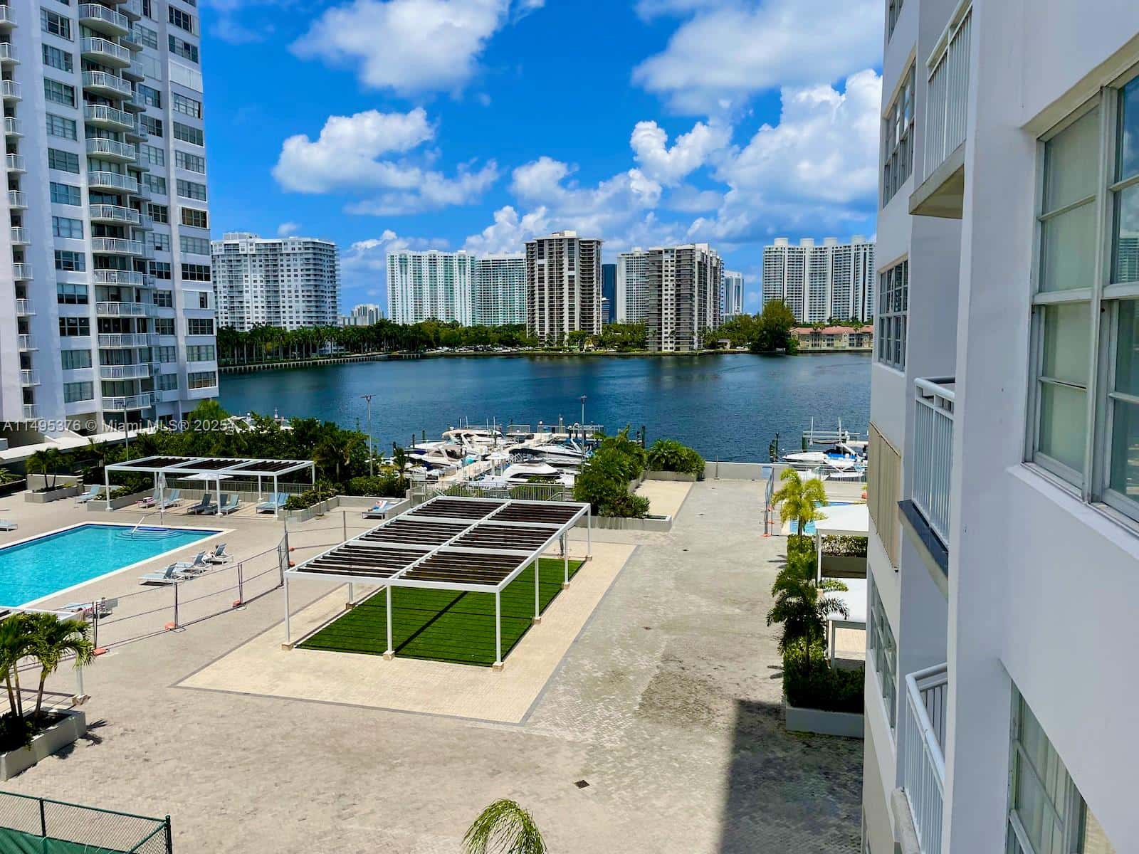18041 Biscayne Boulv # 502, Aventura FL 33160