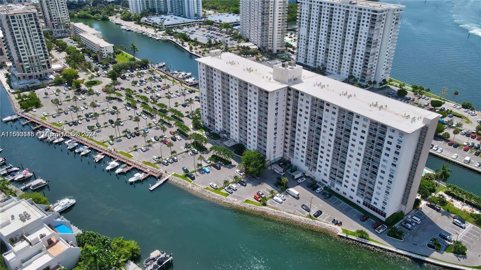 400 Kings Point Dr # 719, Sunny Isles Beach FL 33160