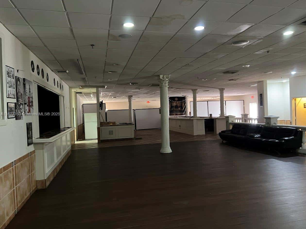 16805 NW 12th Ave, Miami Gardens FL 33169