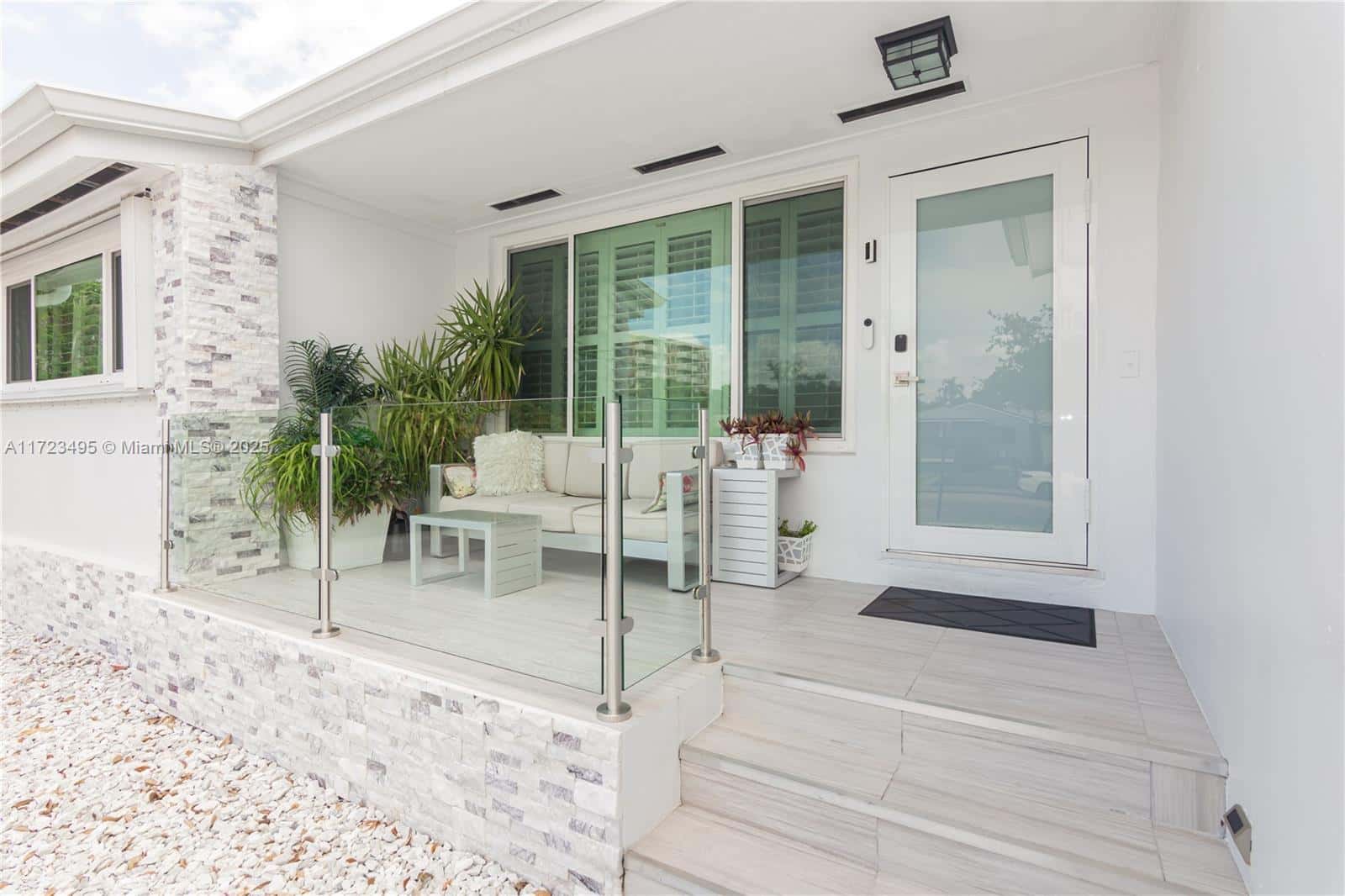 7549 Adventure Ave, North Bay Village FL 33141