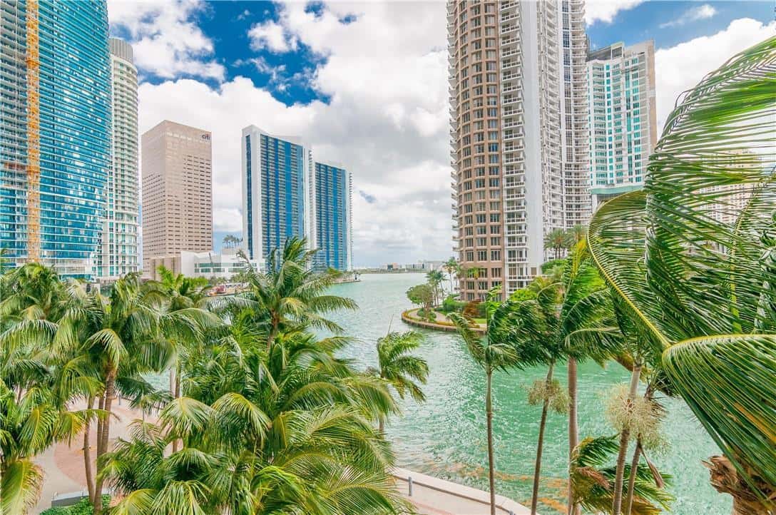 465 Brickell Avenue # 419, Miami FL 33131