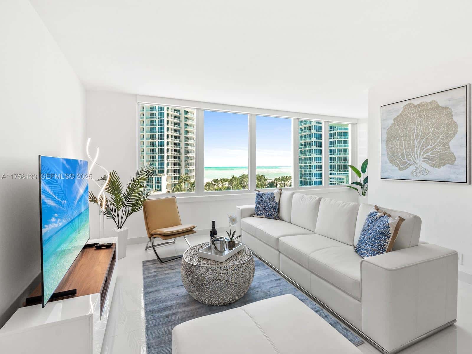 400 S Pointe Dr # 906, Miami Beach FL 33139