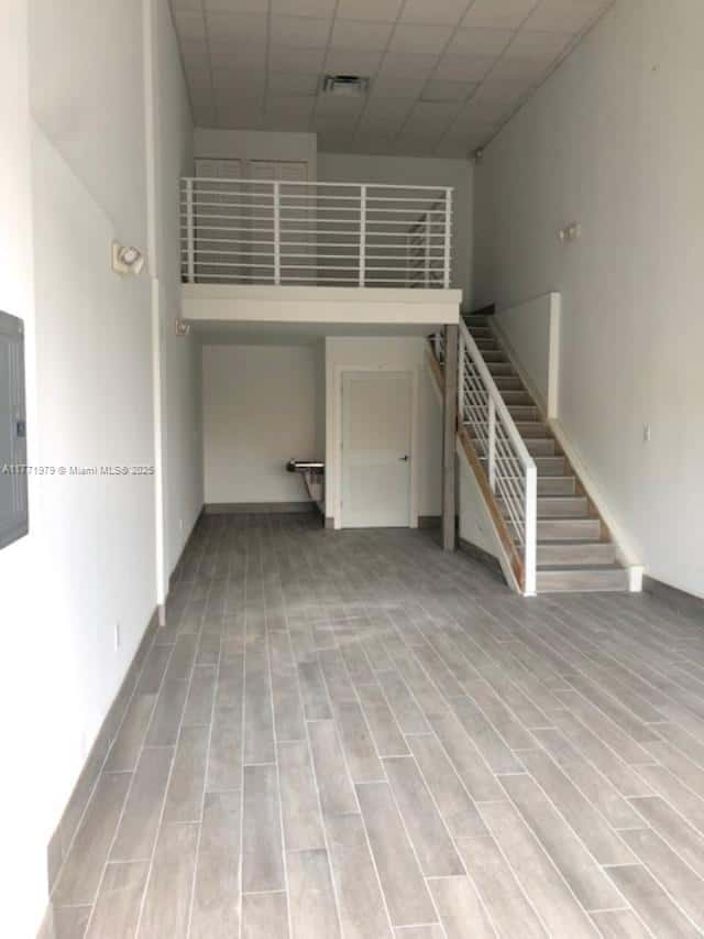 2201 NW 27th Ave # 2201, Miami FL 33142
