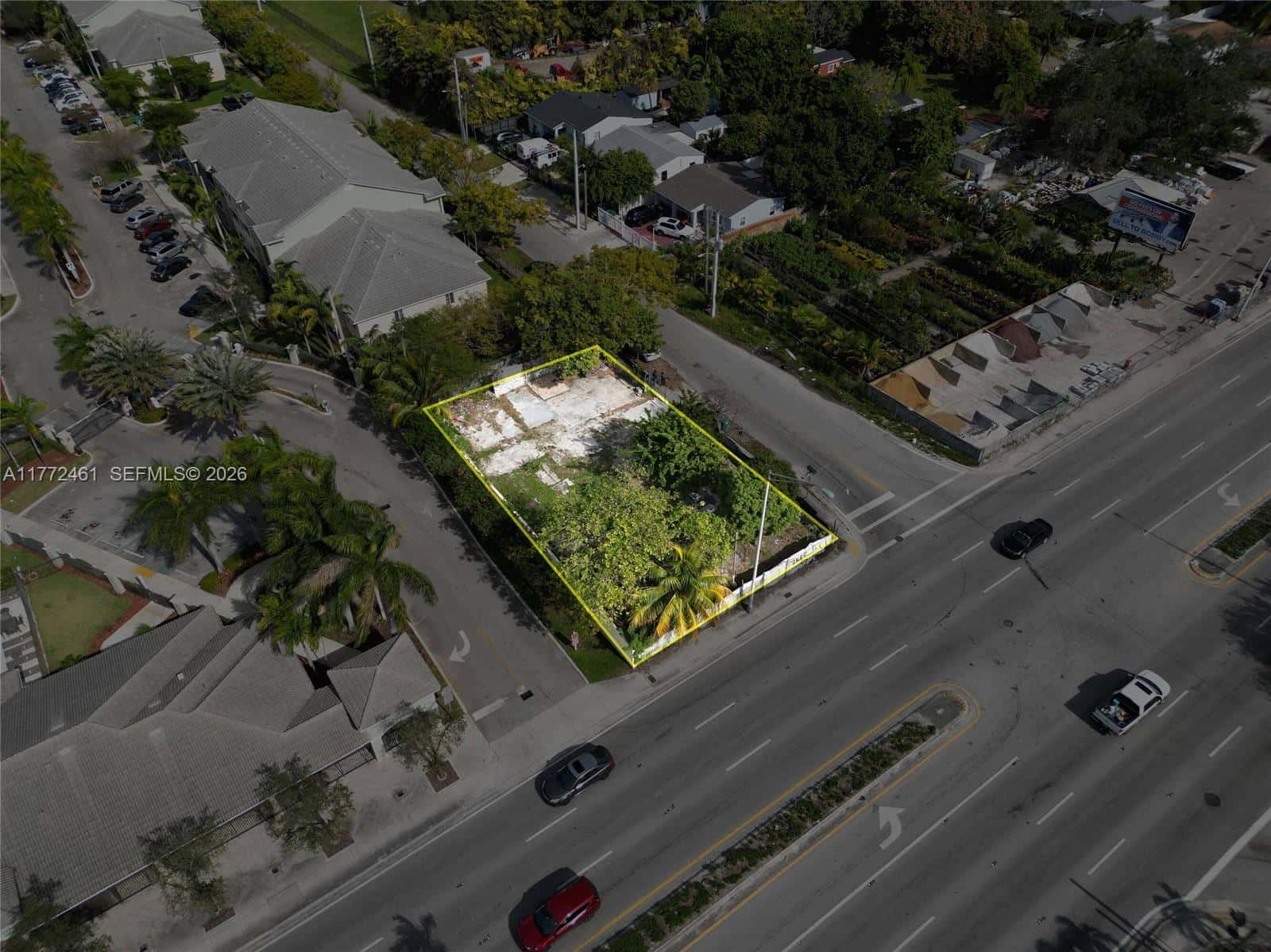 1905 NW 79th St, Miami FL 33147