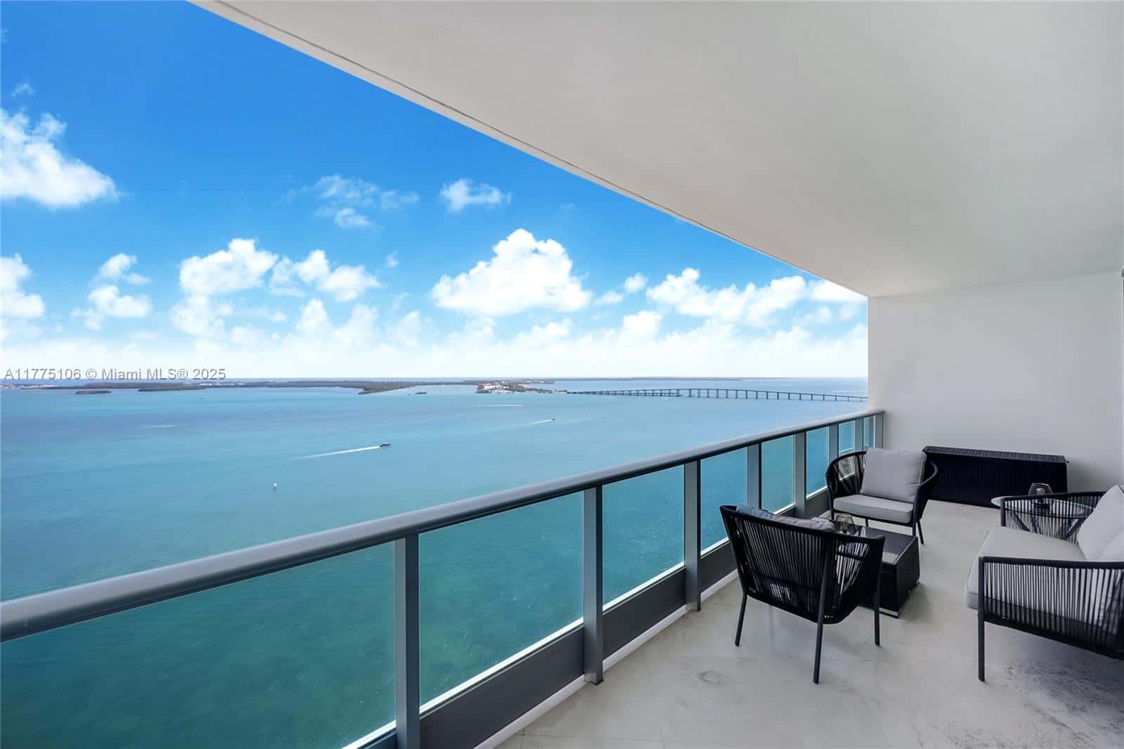 1331 Brickell Bay Dr # 2605, Miami FL 33131