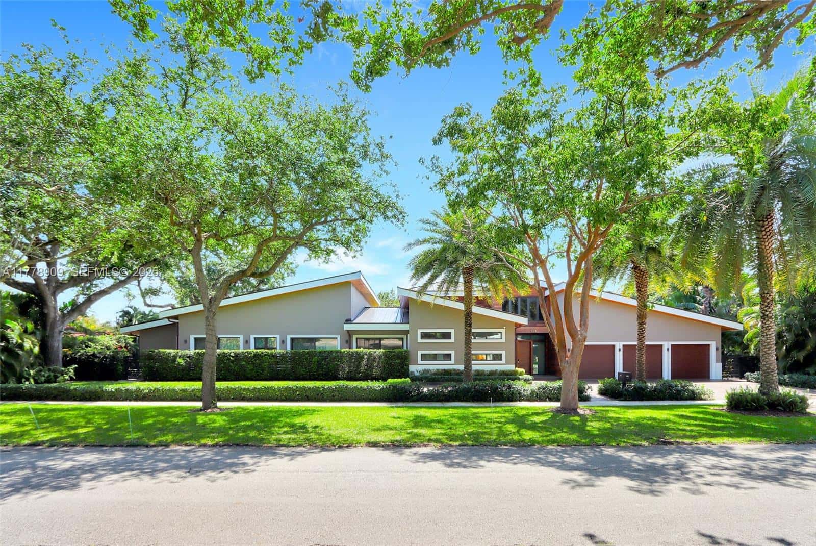 128 NE 94th St, Miami Shores FL 33138