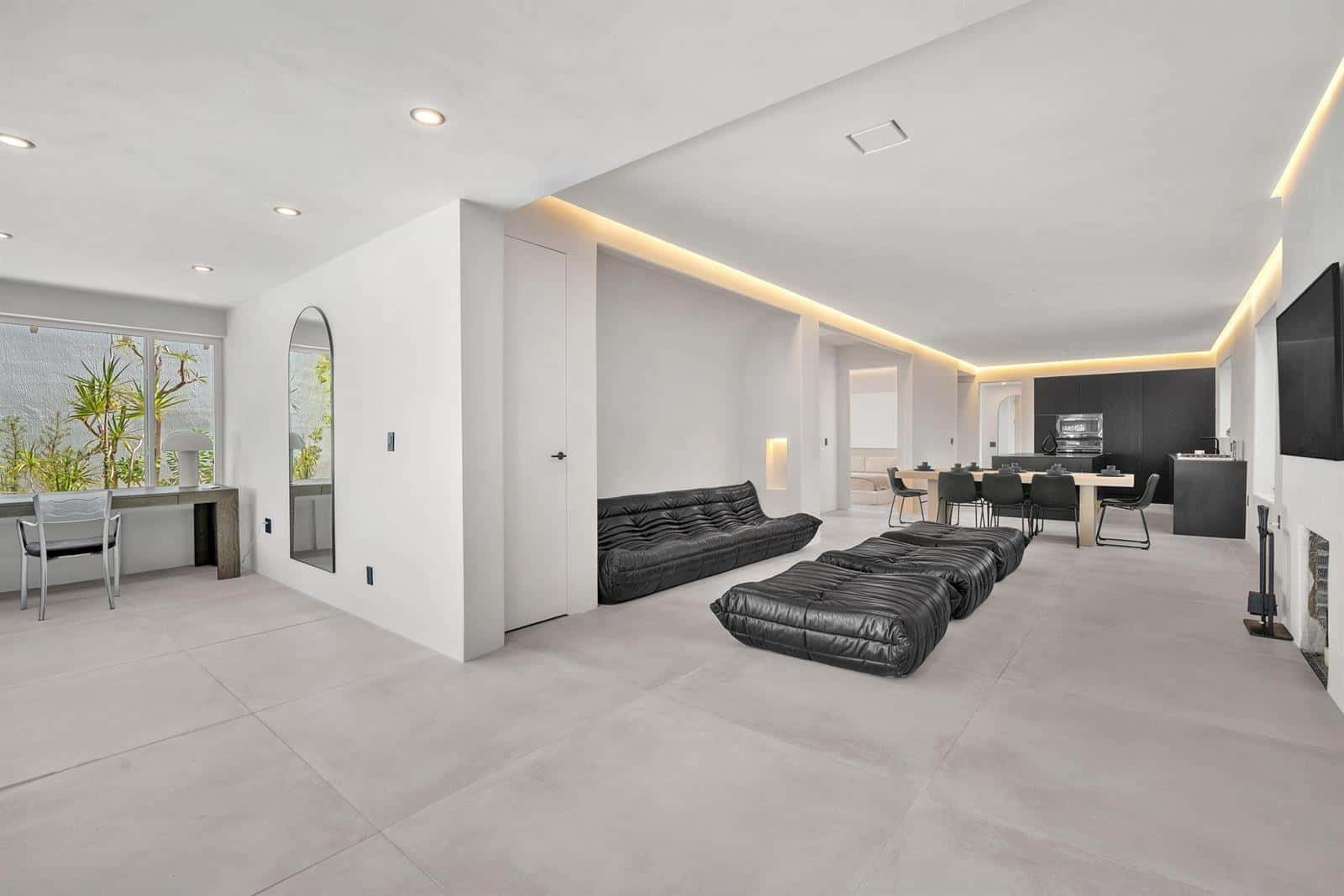 120 NE 25th Street, Miami FL 33137