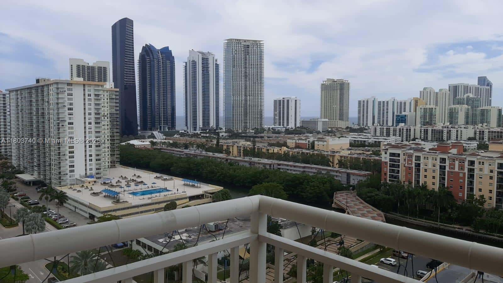 251 174th St # 1711, Sunny Isles Beach FL 33160