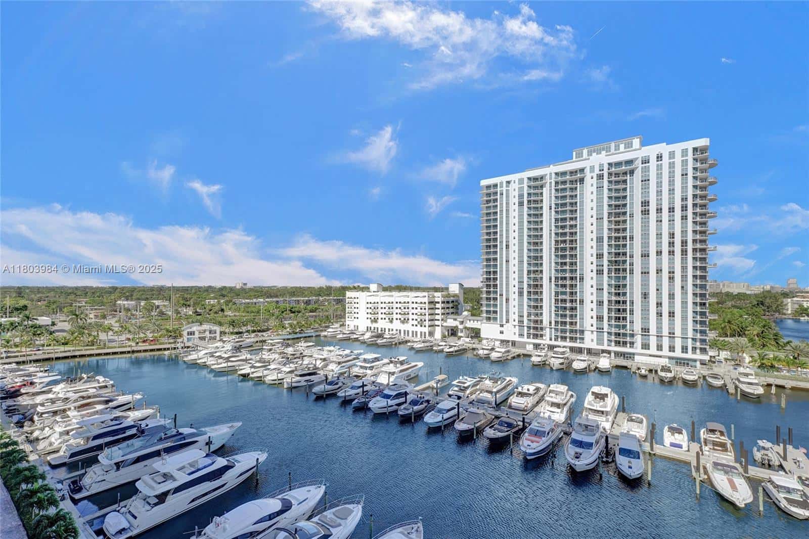 17211 Biscayne Blvd #013, Miami FL 33160