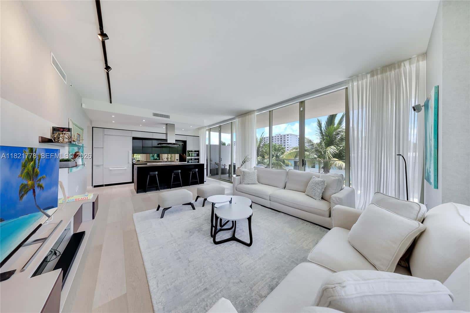 300 Collins Ave # 3D, Miami Beach FL 33139