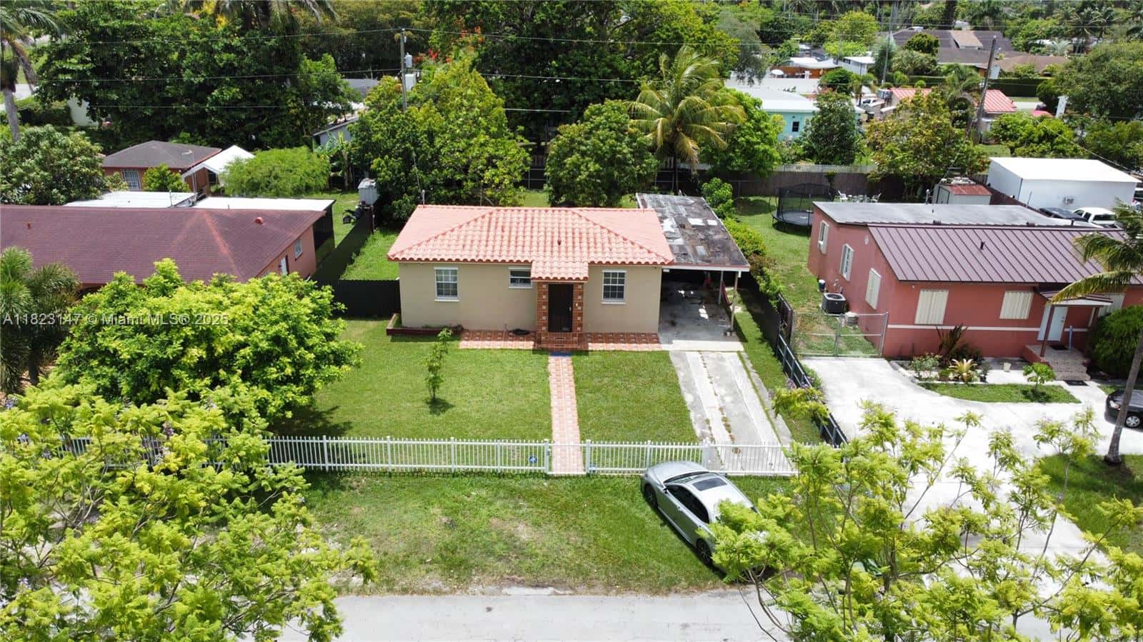 926 NW 3rd Ave, Homestead FL 33030