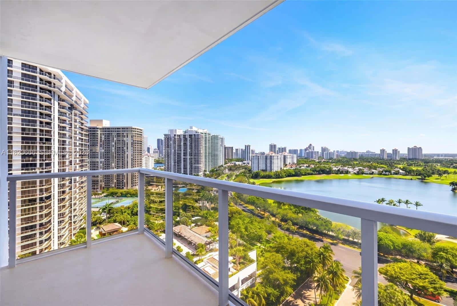 3731 N Country Club Dr # 2023, Aventura FL 33180