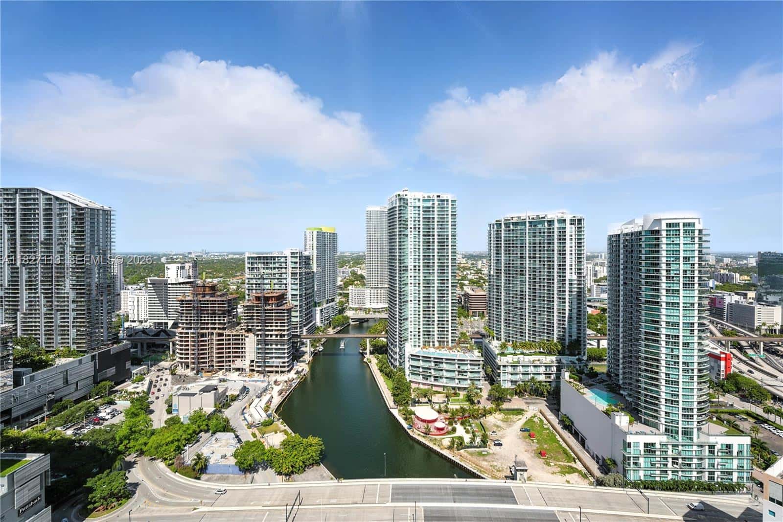 31 SE 5th St # 4021, Miami FL 33131