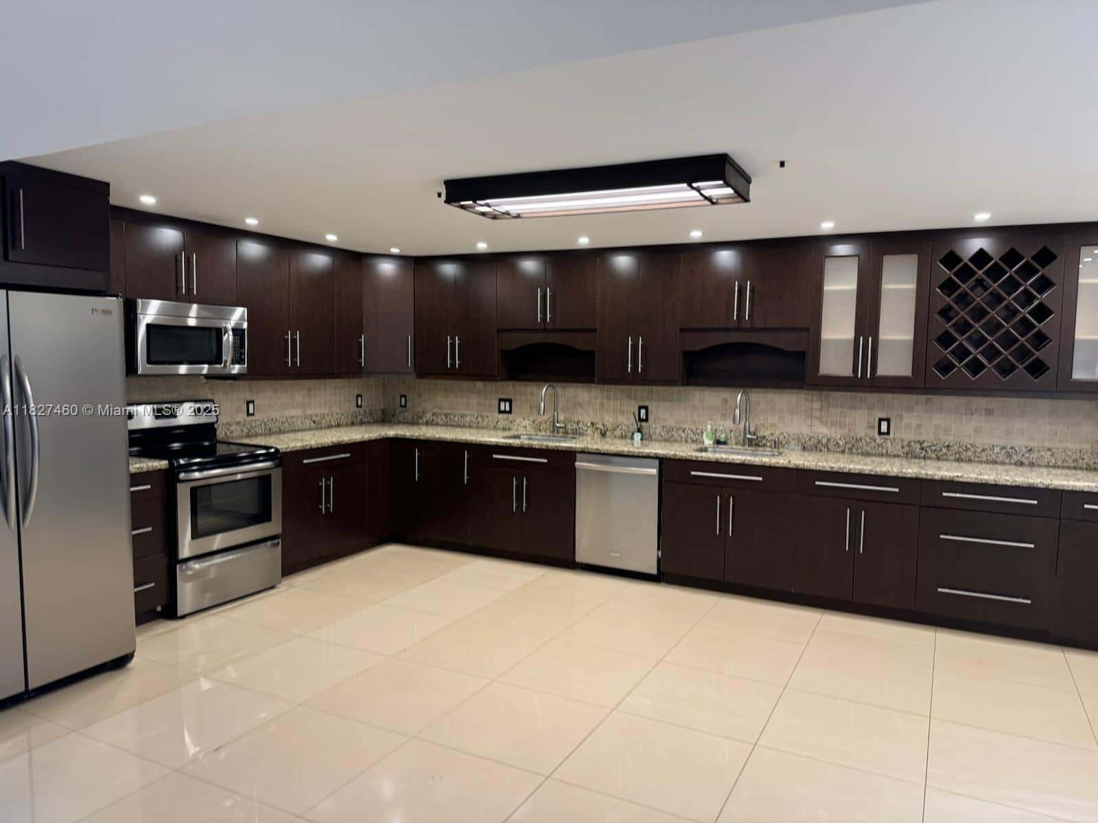 20401 NE 30th Ave # 8, Aventura FL 33180
