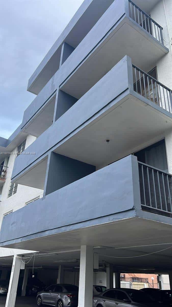 13390 NE 7th Ave # 307, North Miami FL 33161