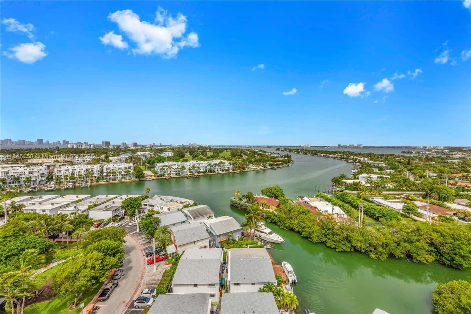 7441 Wayne Ave # 15E, Miami Beach FL 33141