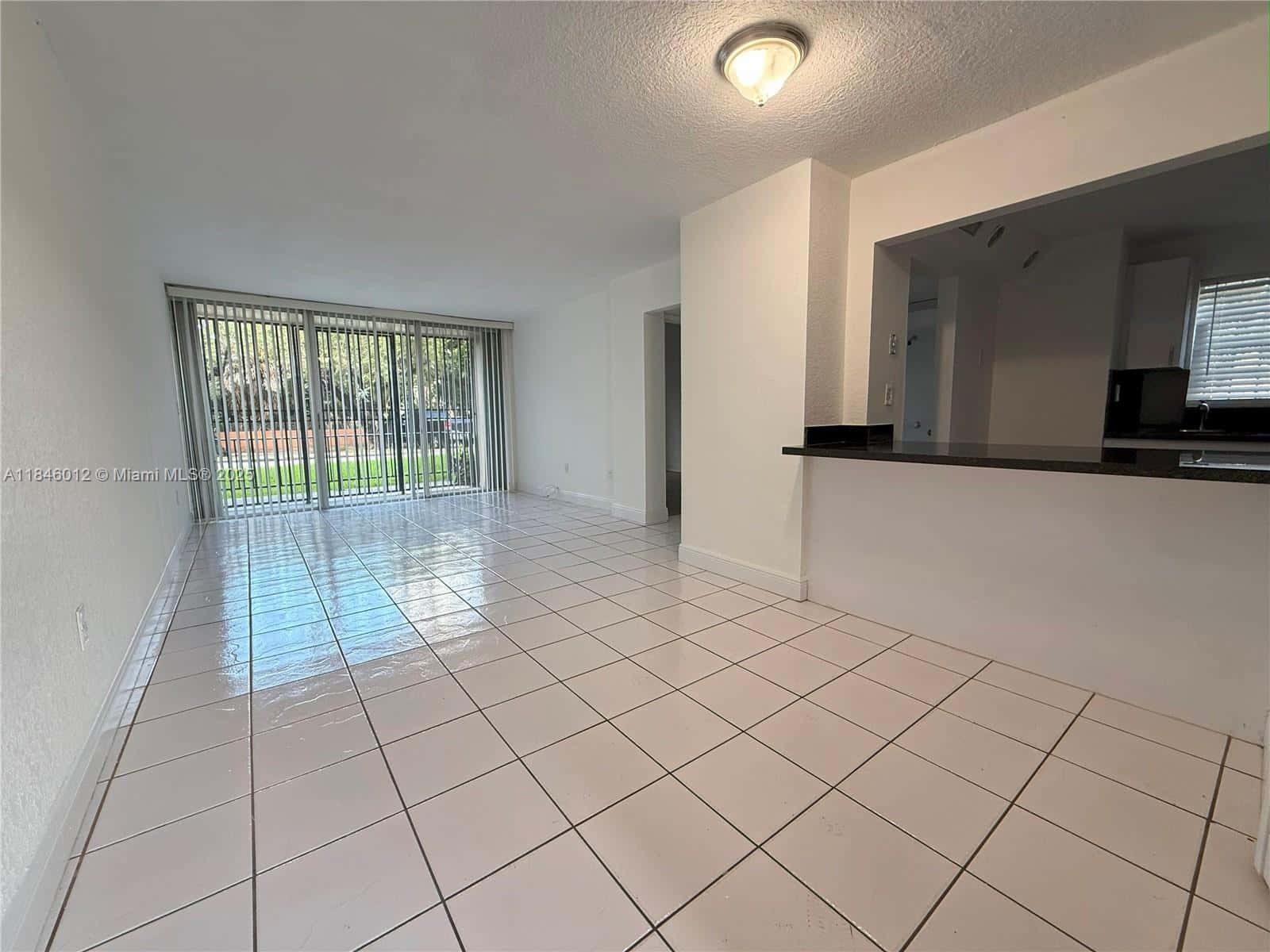 816 NW 87th Ave # 107, Miami FL 33172