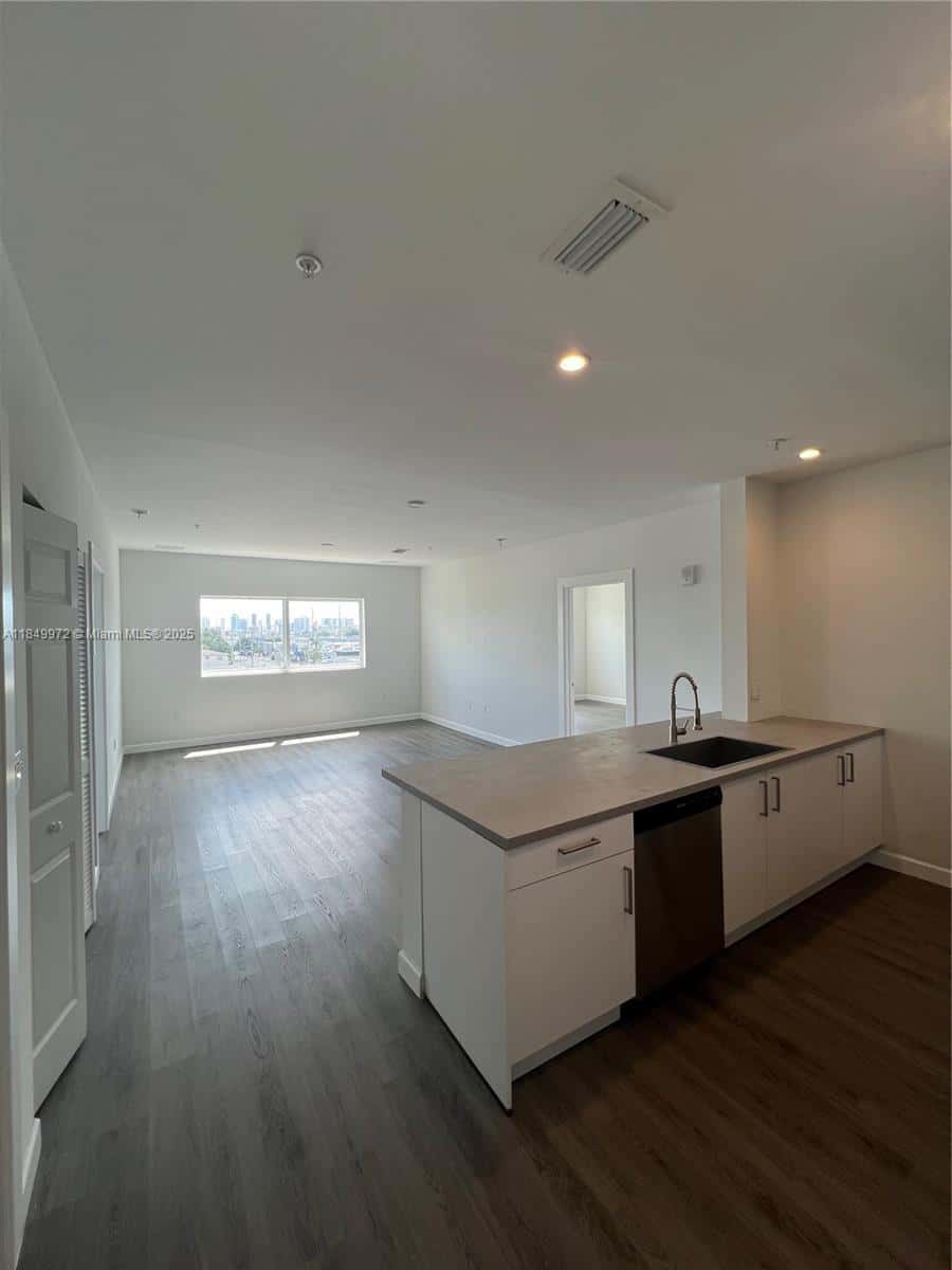 2311 NW 22nd Ave # 207, Miami FL 33142
