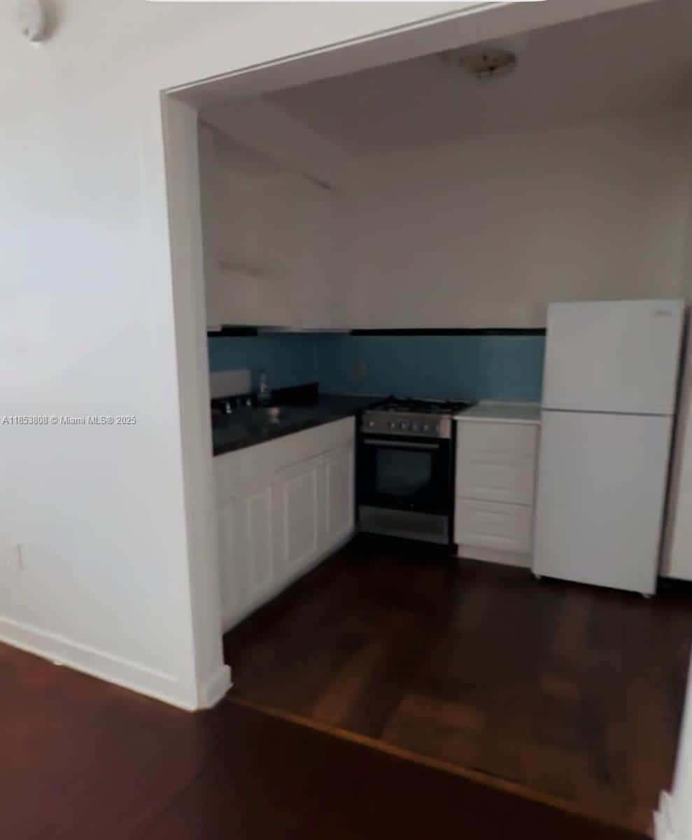 1611 Pennsylvania Ave # 6, Miami Beach FL 33139