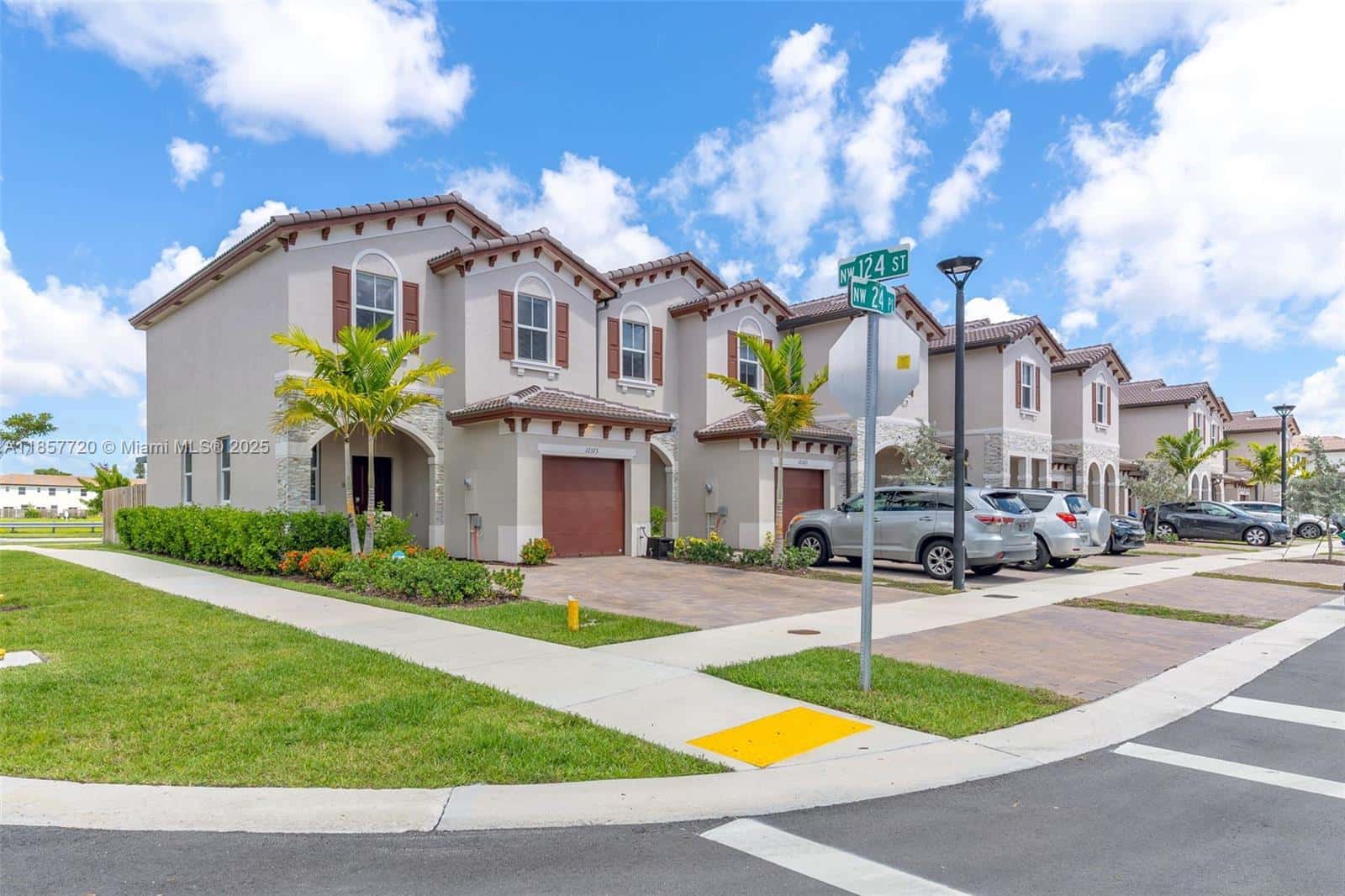 12373 NW 24th Pl, Miami FL 33167