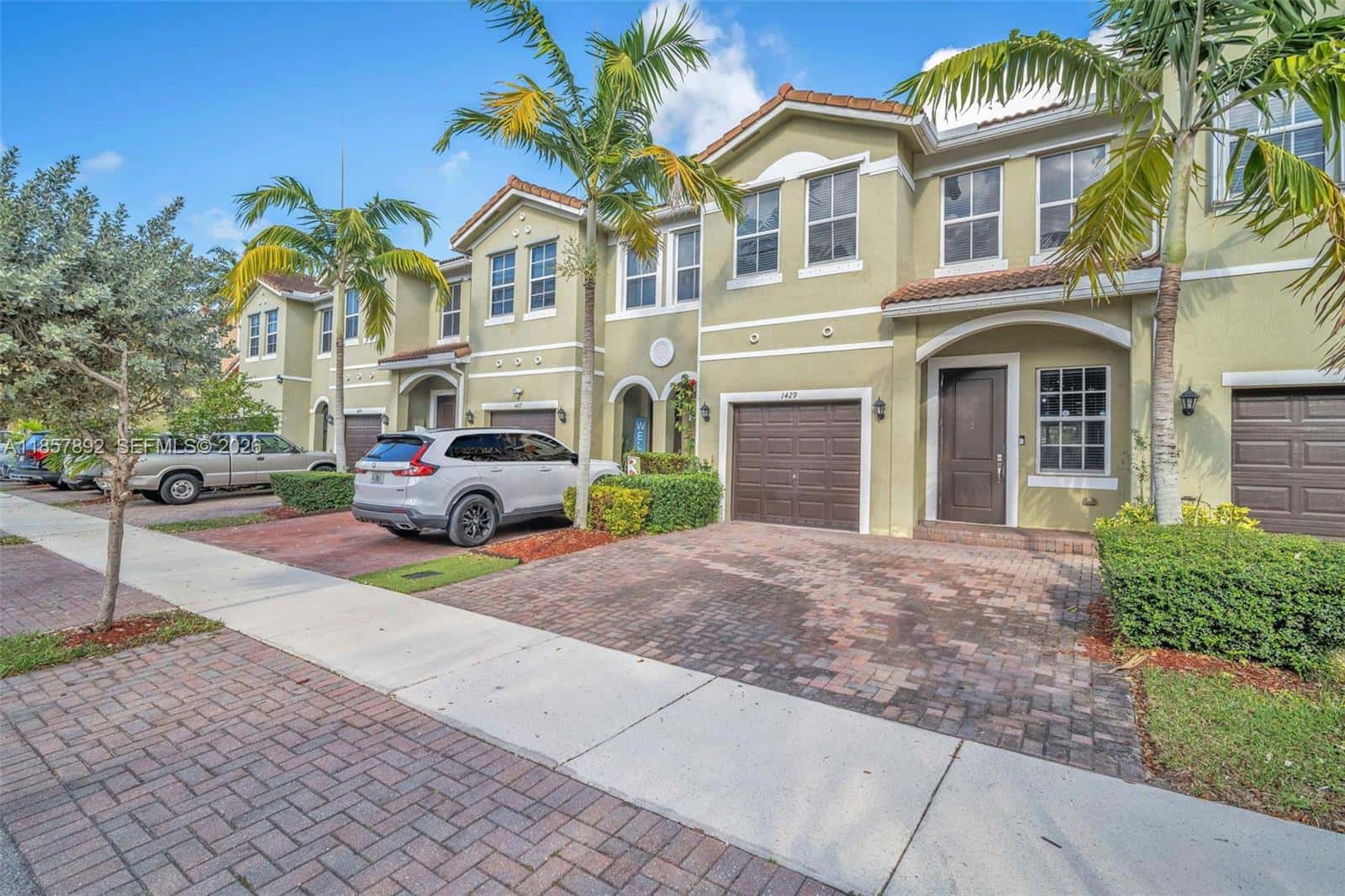 1429 SE 26th Ave, Homestead FL 33035