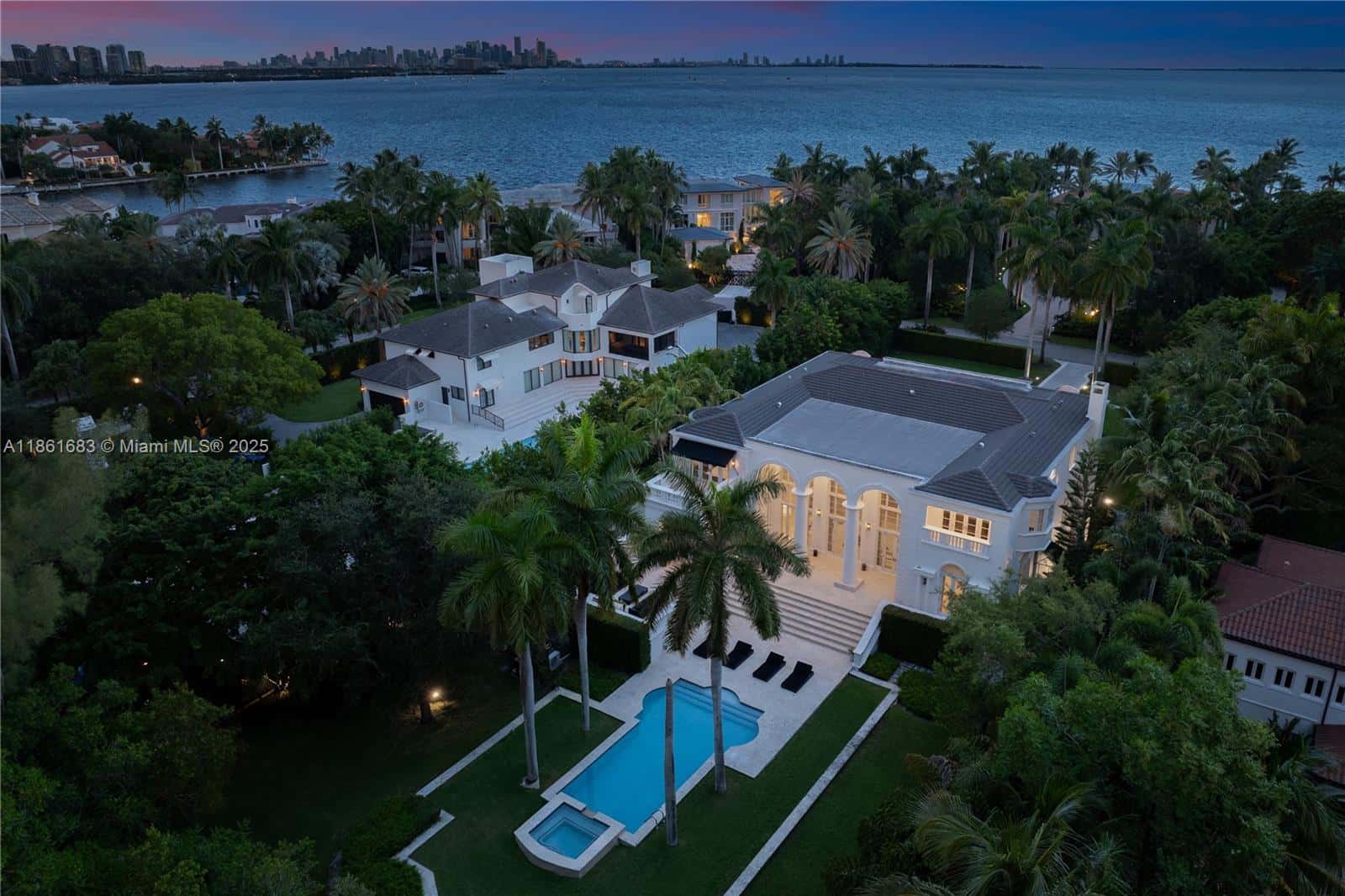 26 Tahiti Beach Island Rd, Coral Gables FL 33143
