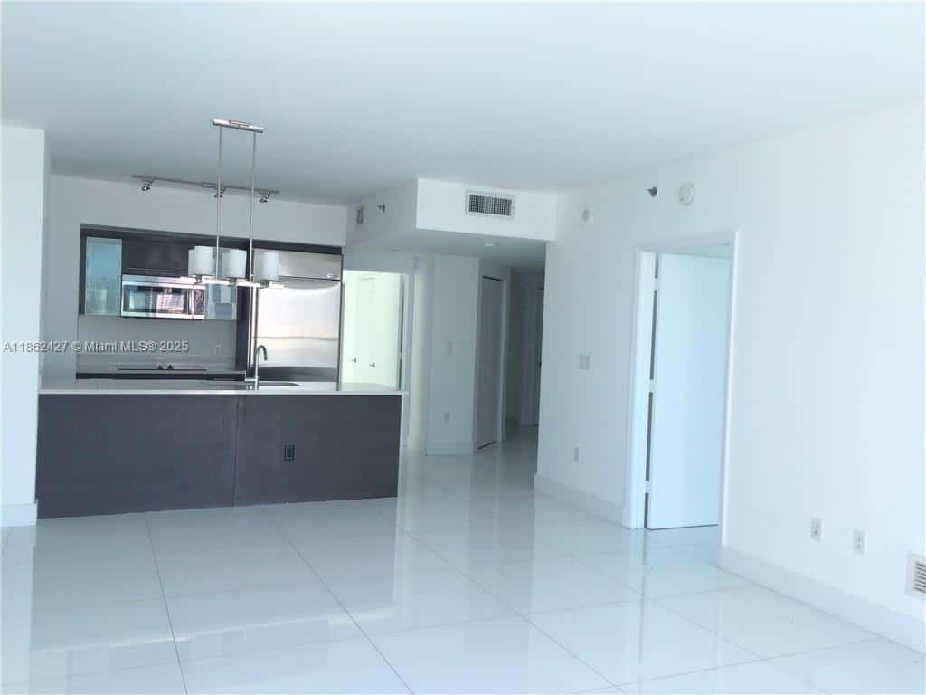 55 SE 6th St # 2807, Miami FL 33131