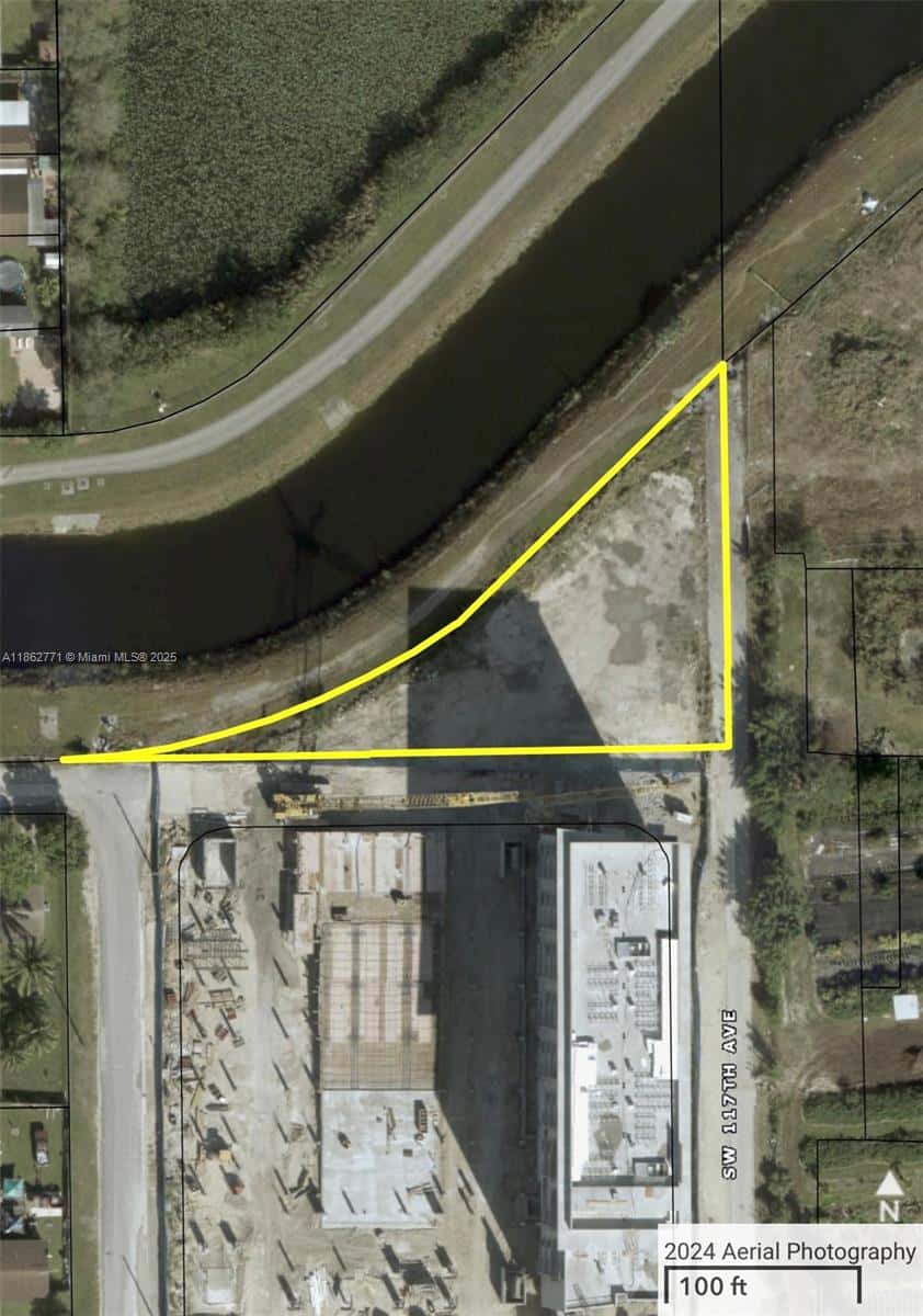 21150 SW 117 AVE, Miami FL 33177