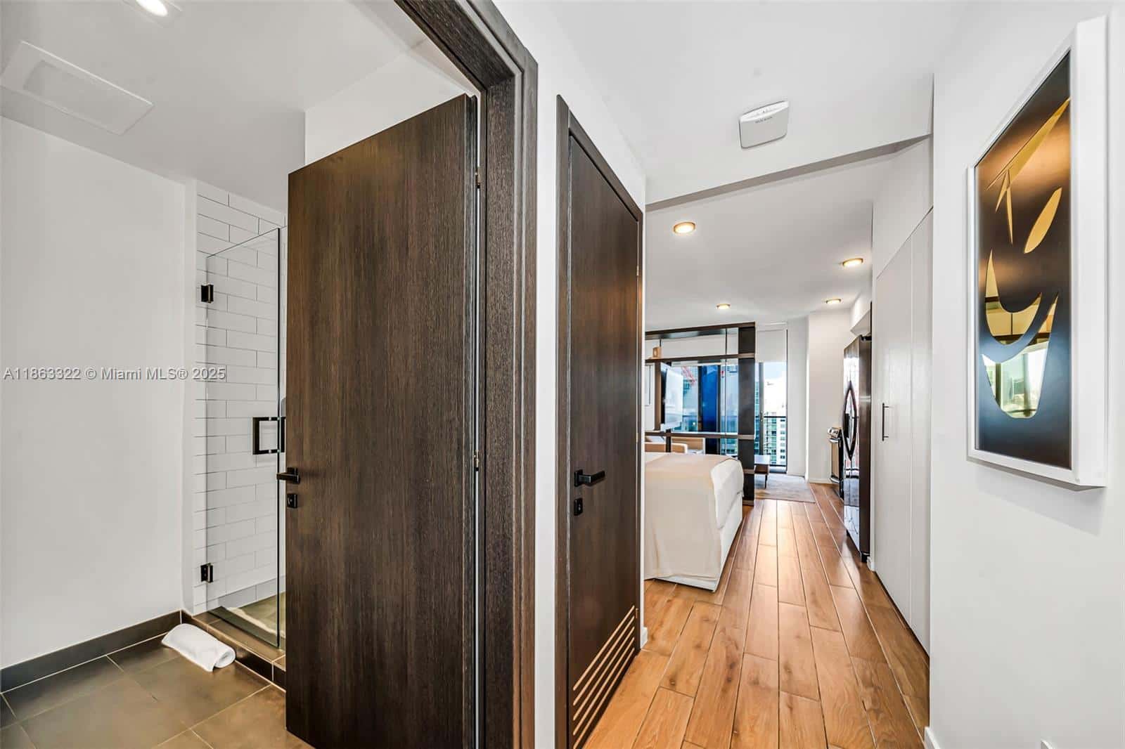 398 NE 5 # 4416, Miami FL 33132