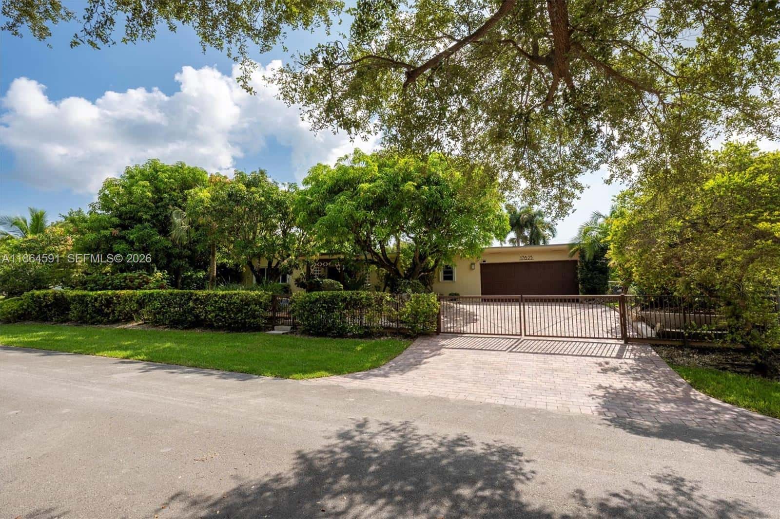17625 SW 91st Ave., Palmetto Bay FL 33157