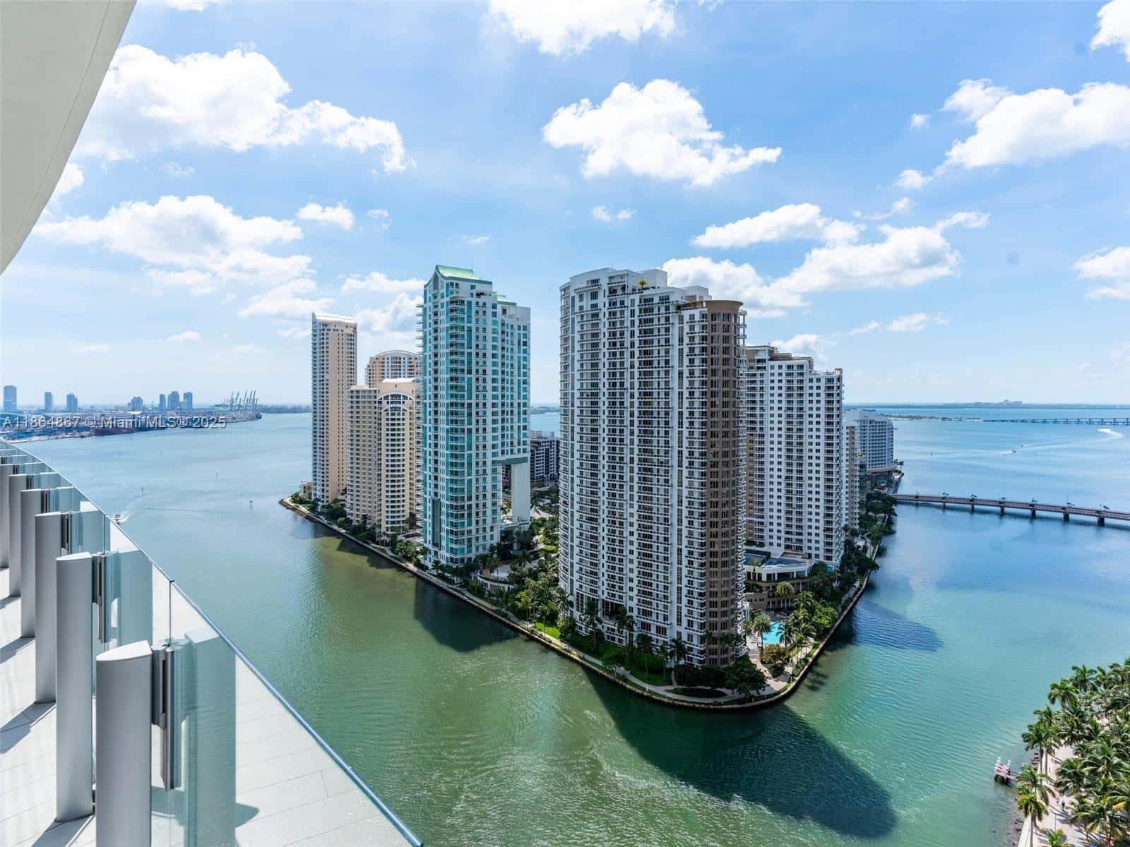 300 Biscayne Blvd Way # 2505, Miami FL 33131