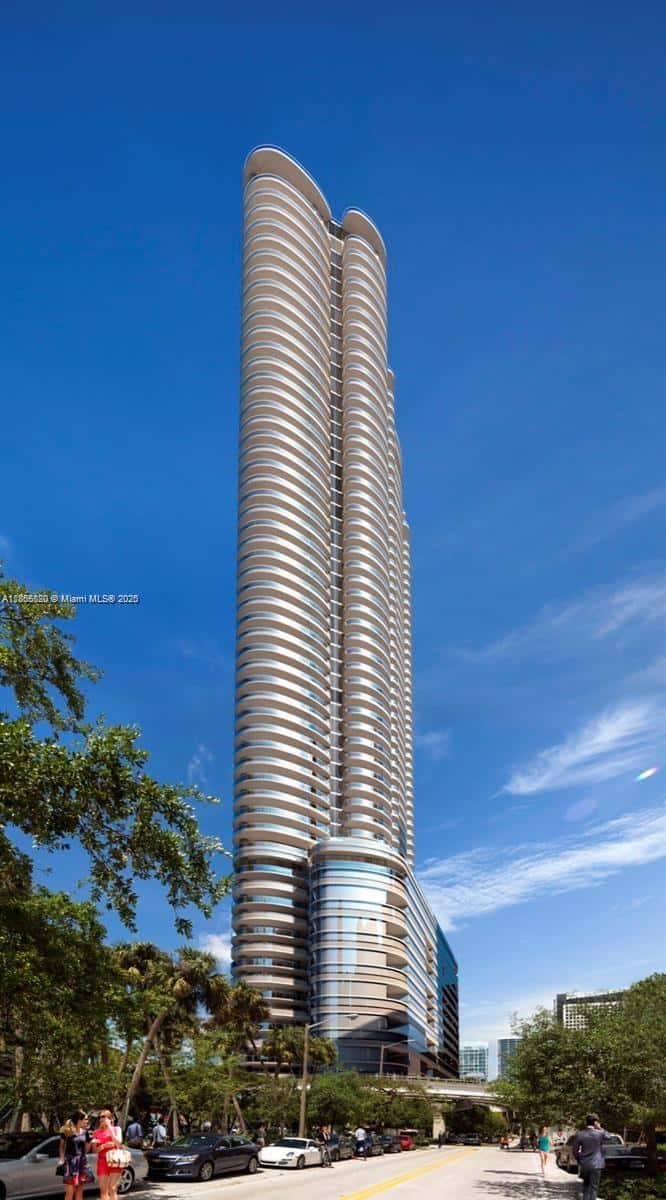 1000 Brickell Plz # 3010, Miami FL 33131