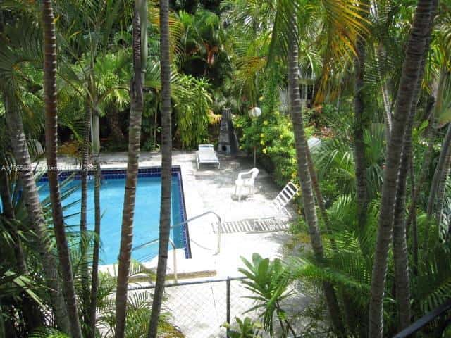 645 NE 77th St # 6, Miami FL 33138