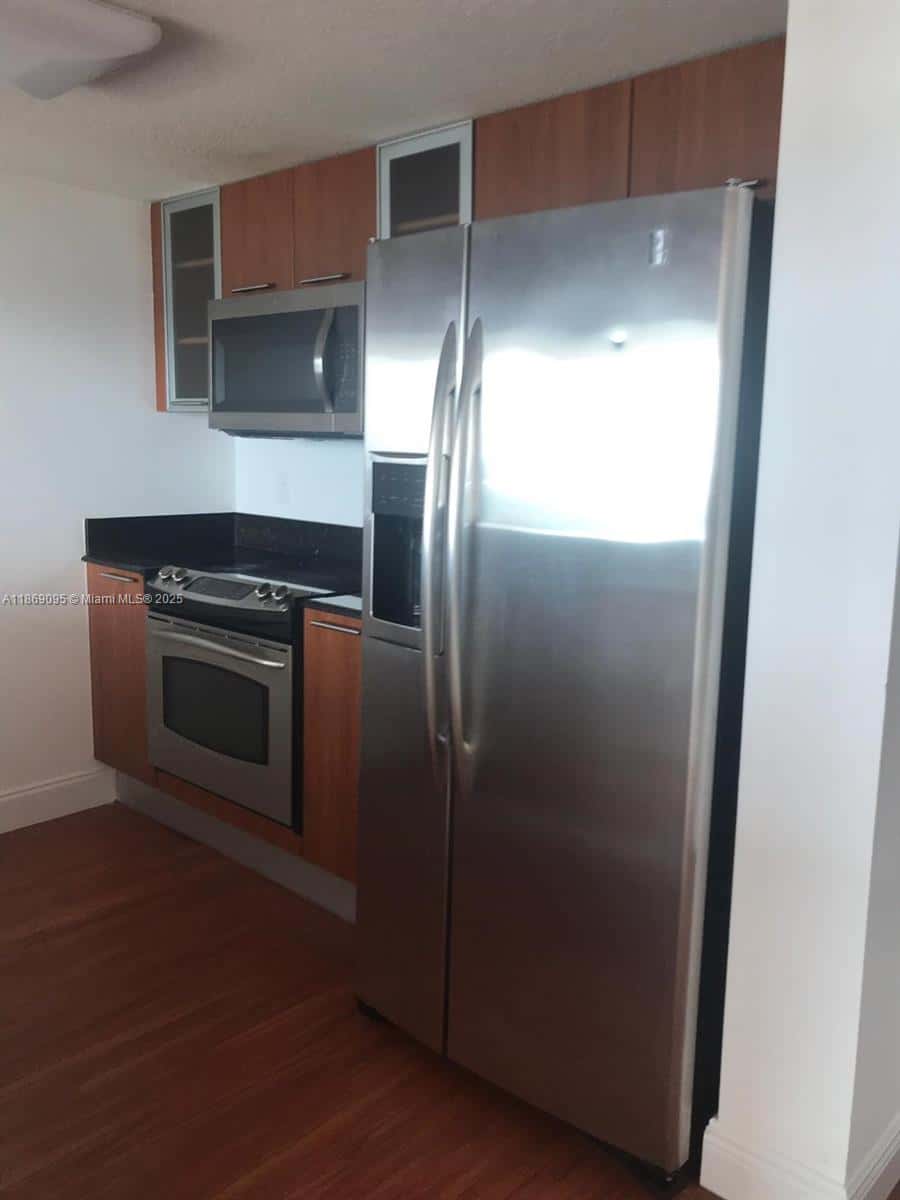 1800 N Bayshore Dr # 3910, Miami FL 33132