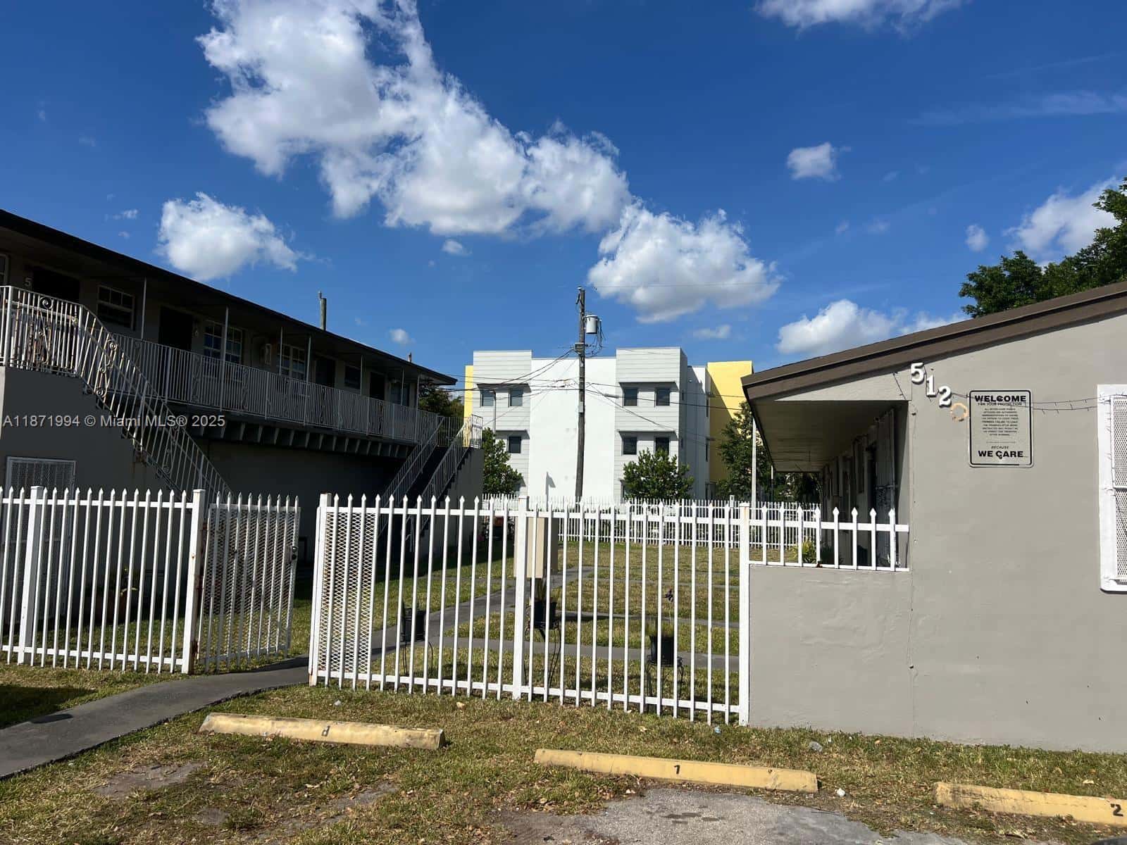 5100 NW 23rd Ave # 1, Miami FL 33142