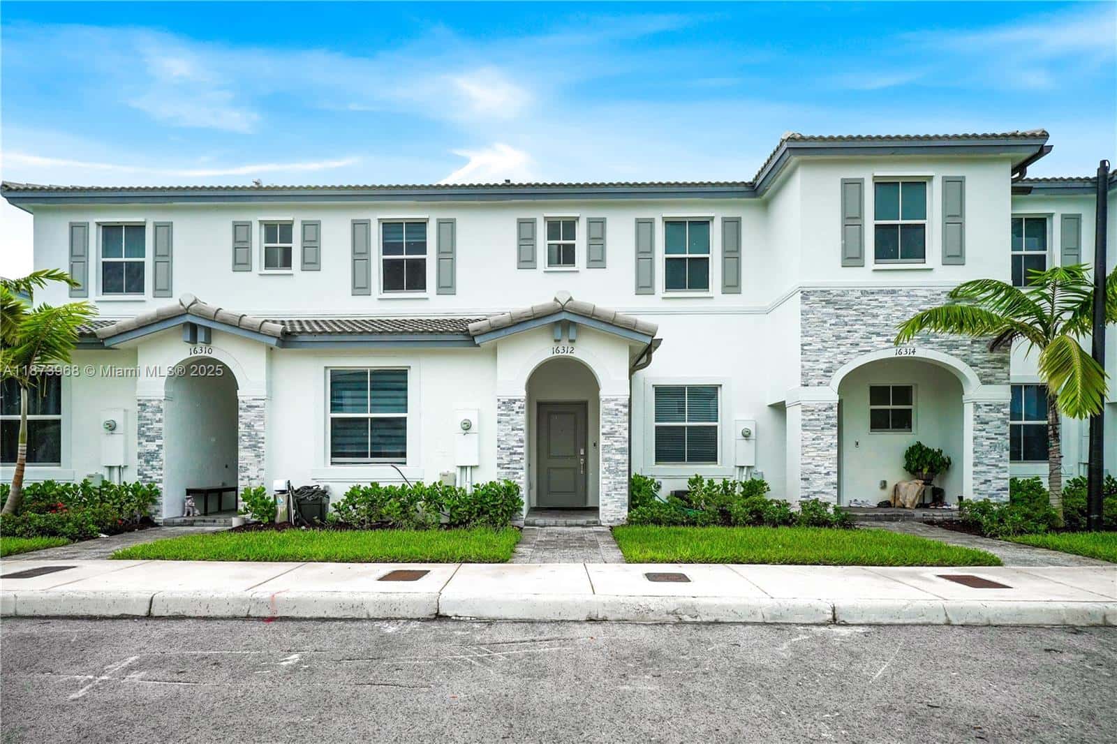 16312 SW 291st St, Homestead FL 33033