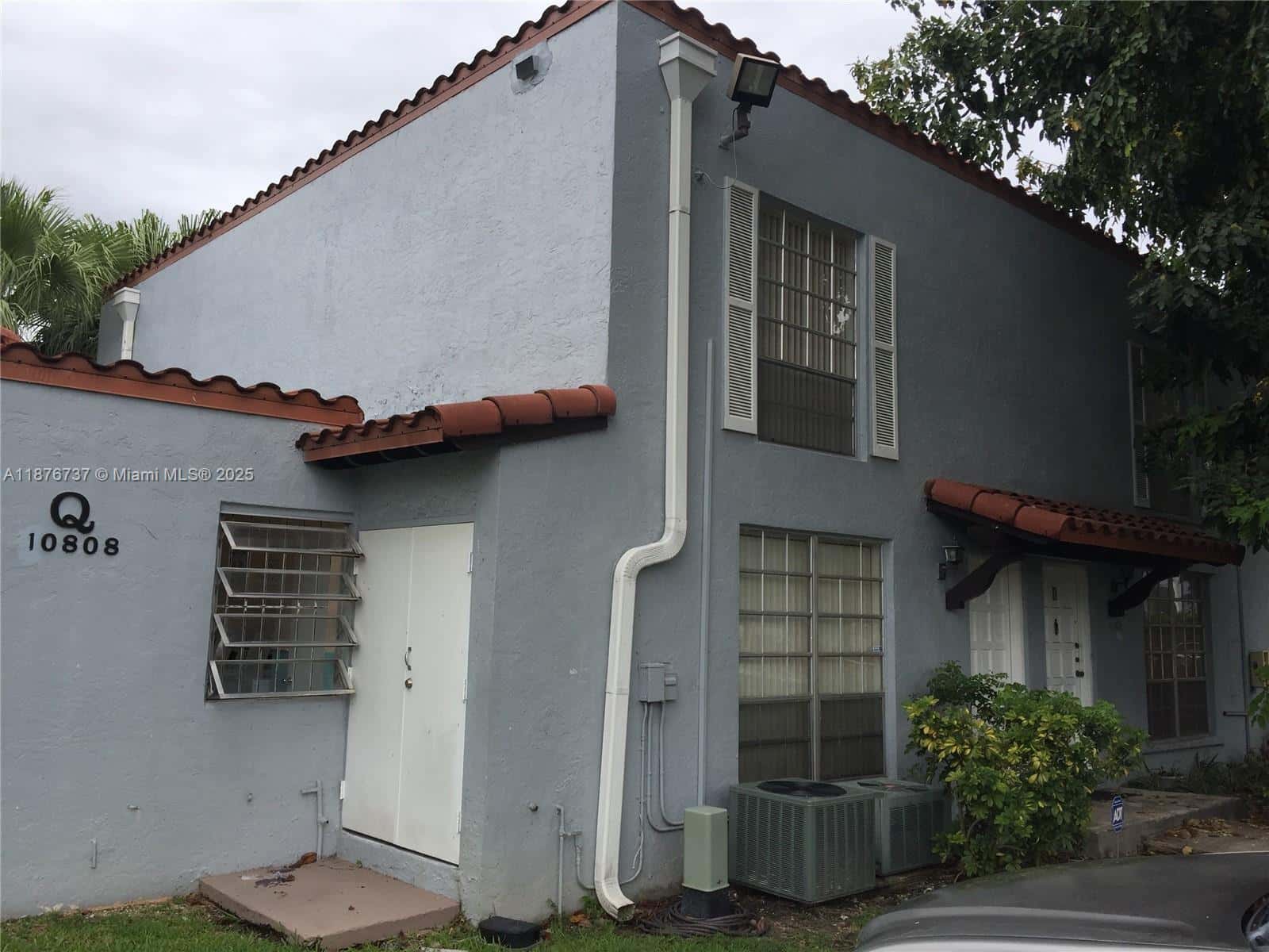 10808 N Kendall Dr # 4, Miami FL 33176