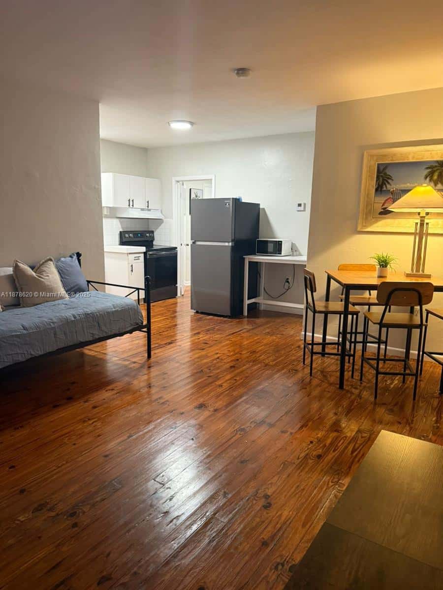 1289 Marseille Dr # 46, Miami Beach FL 33141