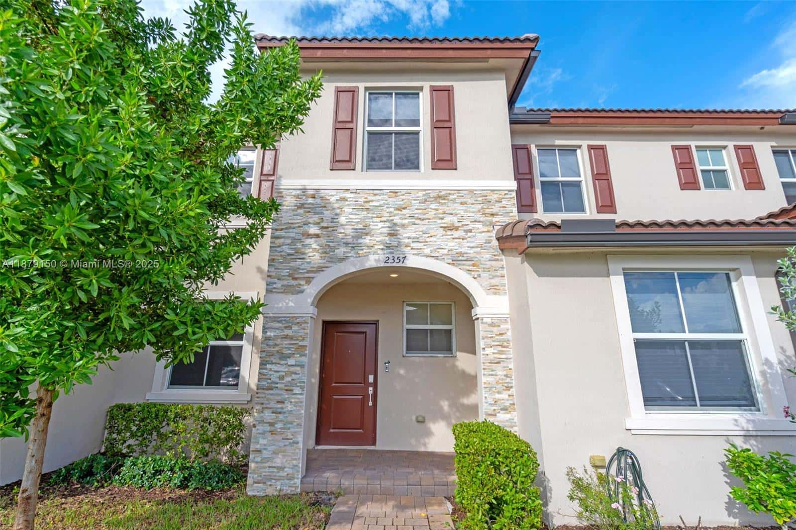 2357 NW 122nd Ter, Miami FL 33167