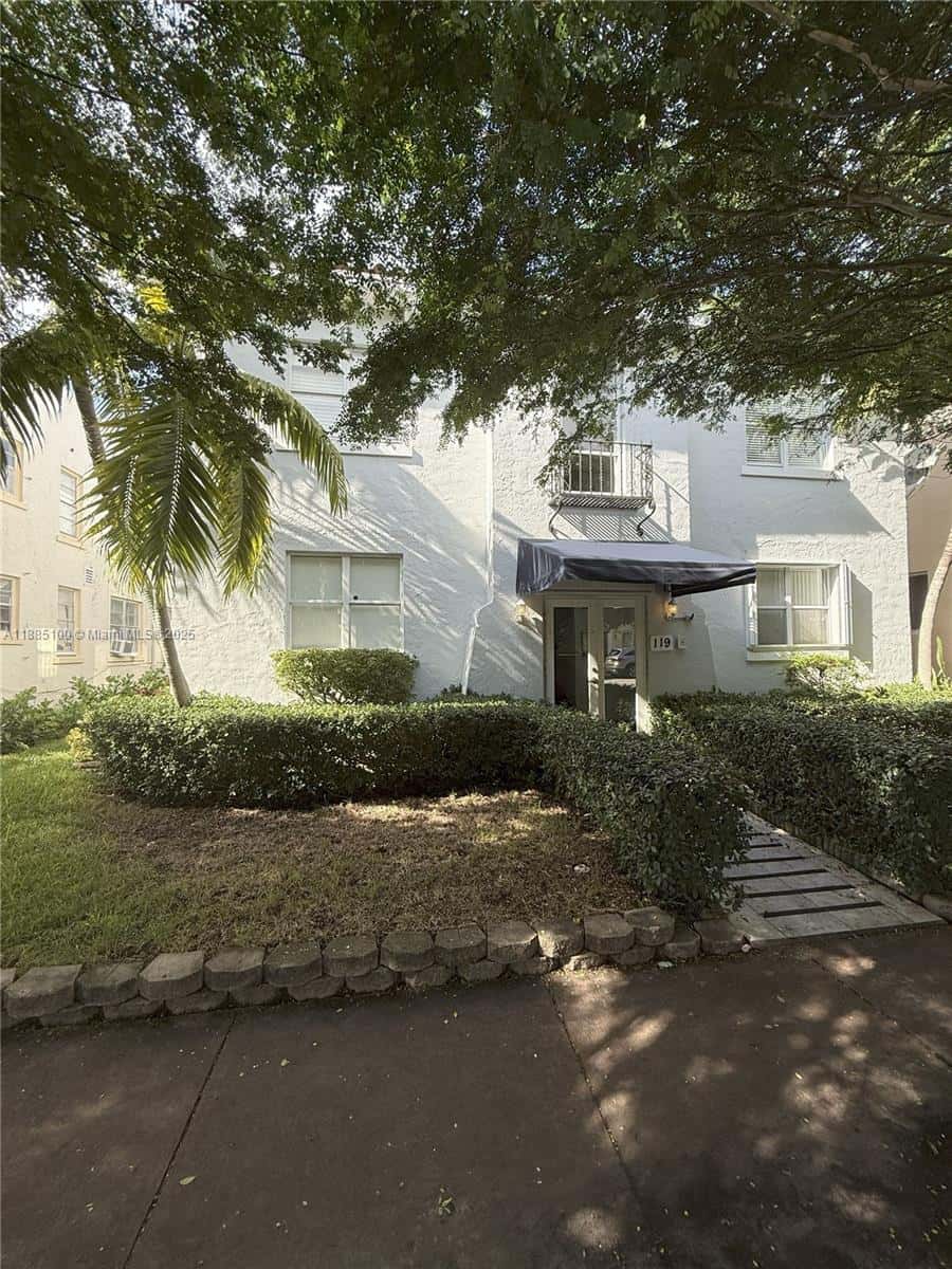119 Menores Ave # 11, Coral Gables FL 33134