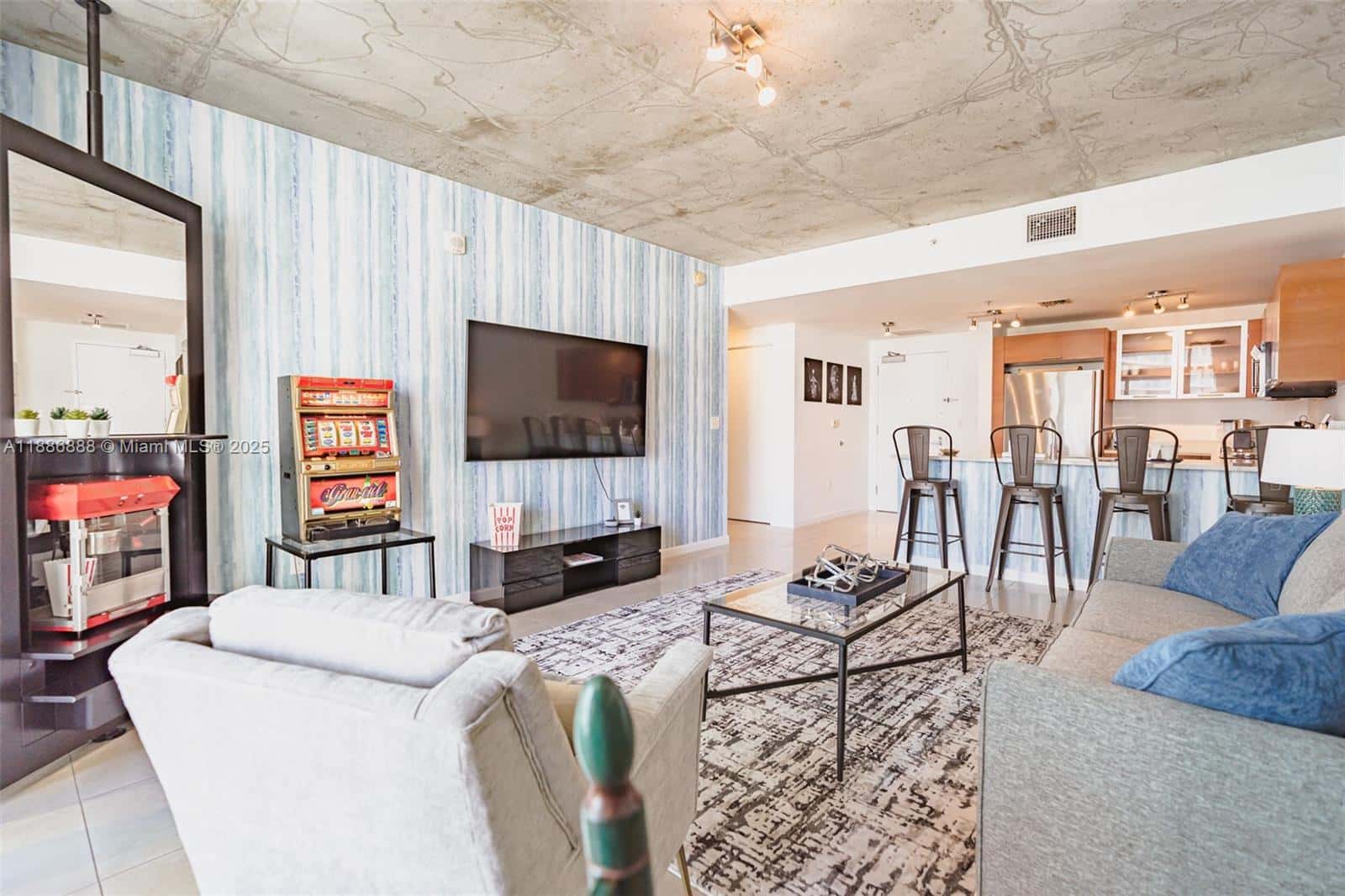 3250 NE 1st Ave # 719, Miami FL 33137