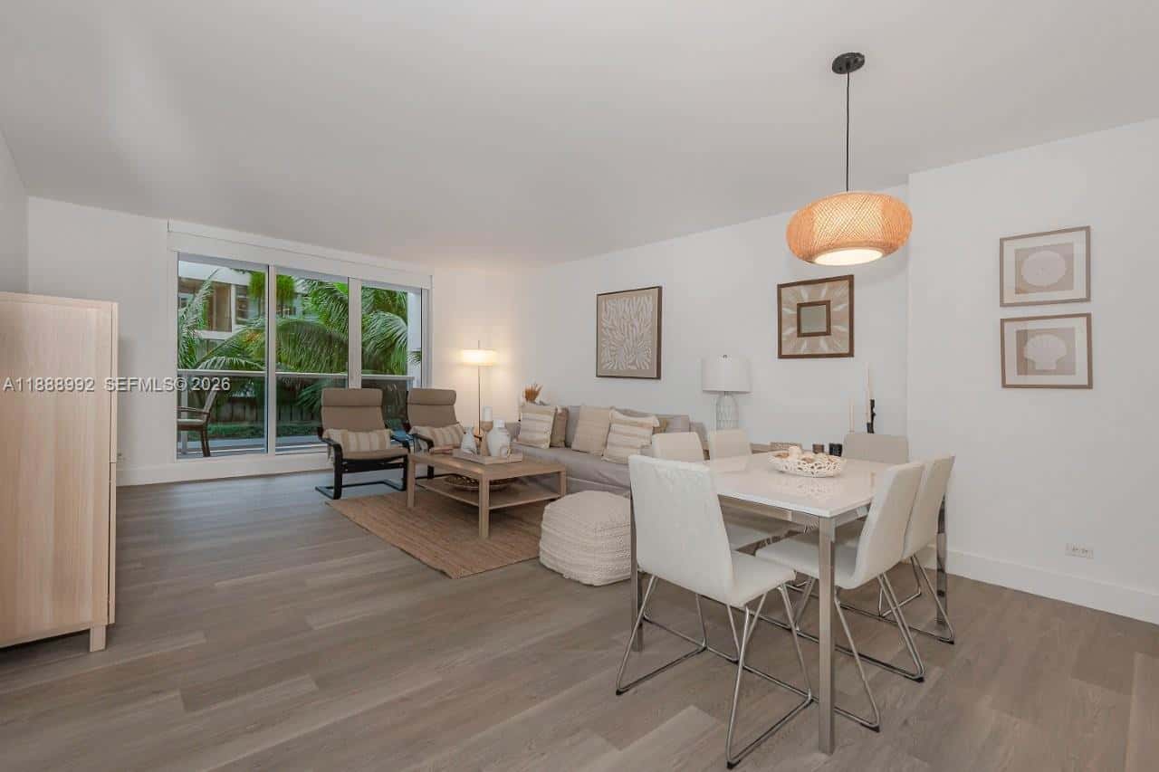 2301 Collins Ave # 333, Miami Beach FL 33139