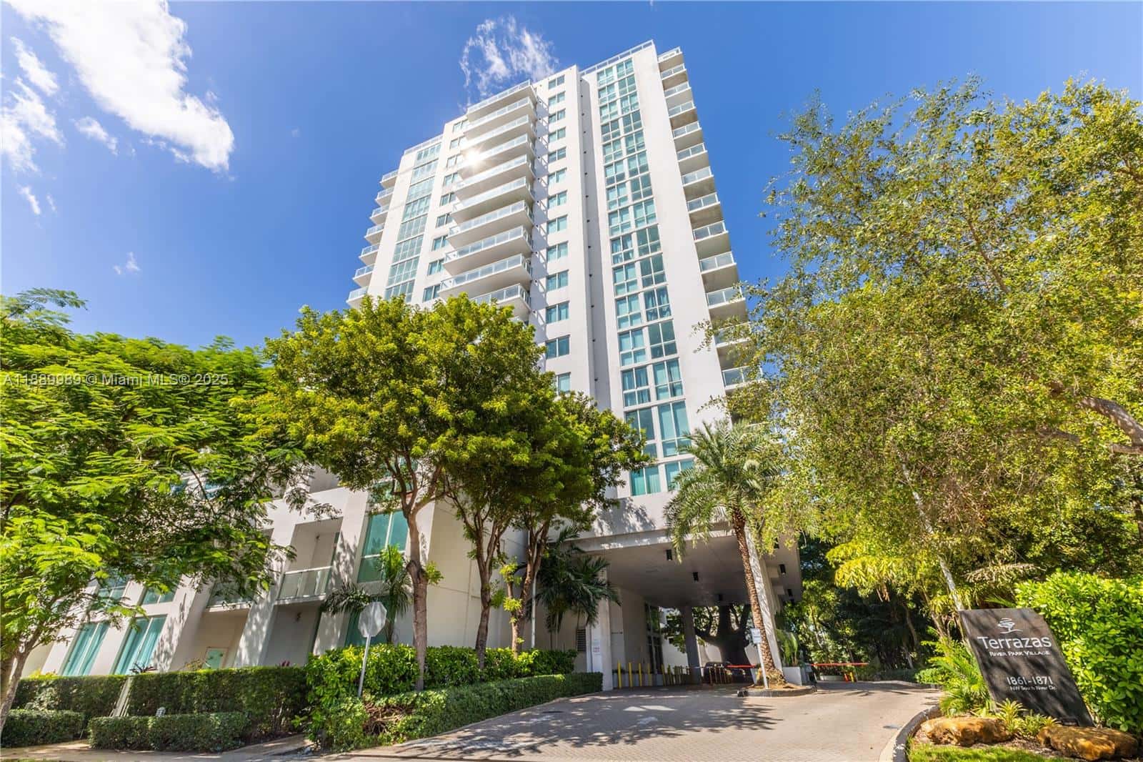 1861 NW S River Dr # 406, Miami FL 33125