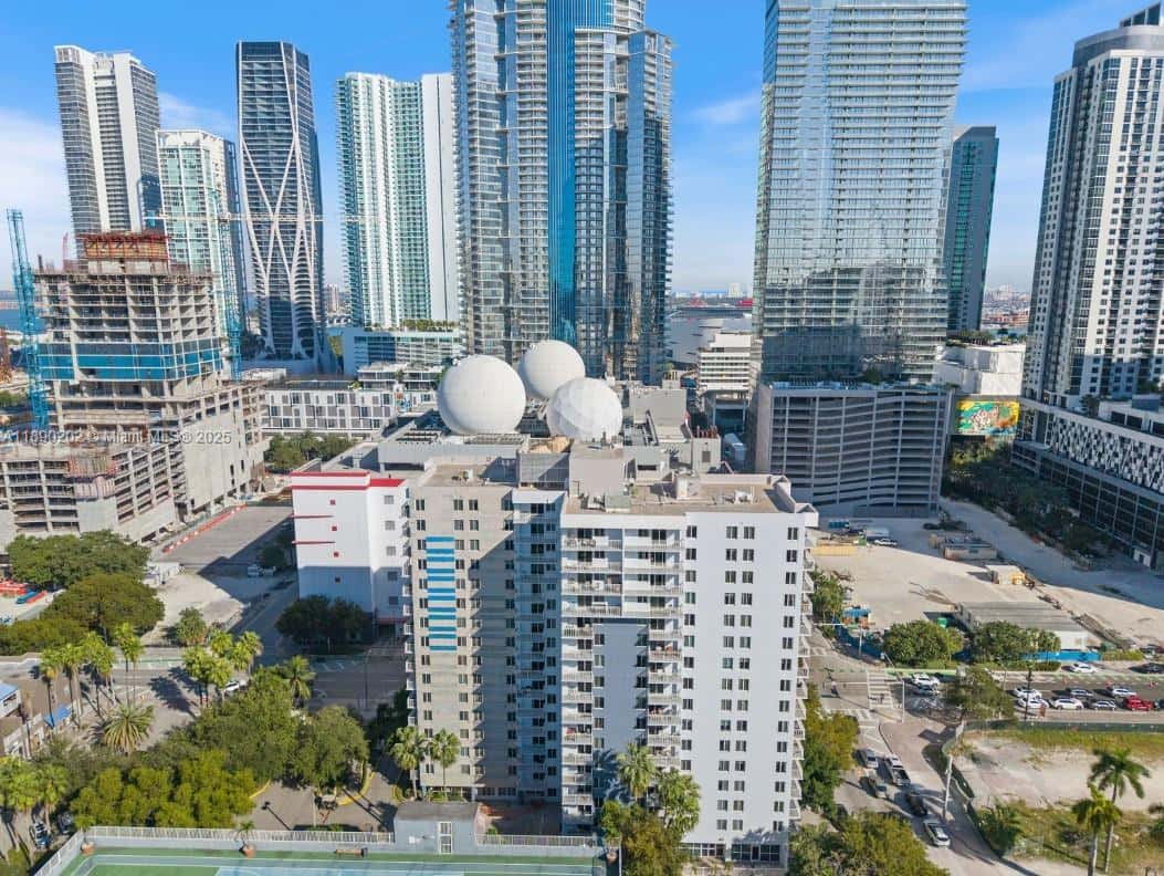 800 N Miami Ave # 209, Miami FL 33136