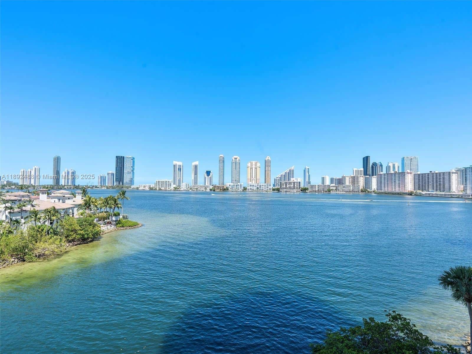 4000 Island Blvd # 606, Aventura FL 33160