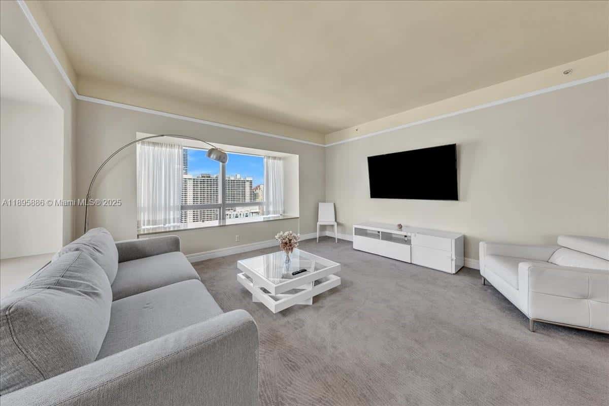 1435 Brickell Ave # 3112, Miami FL 33131