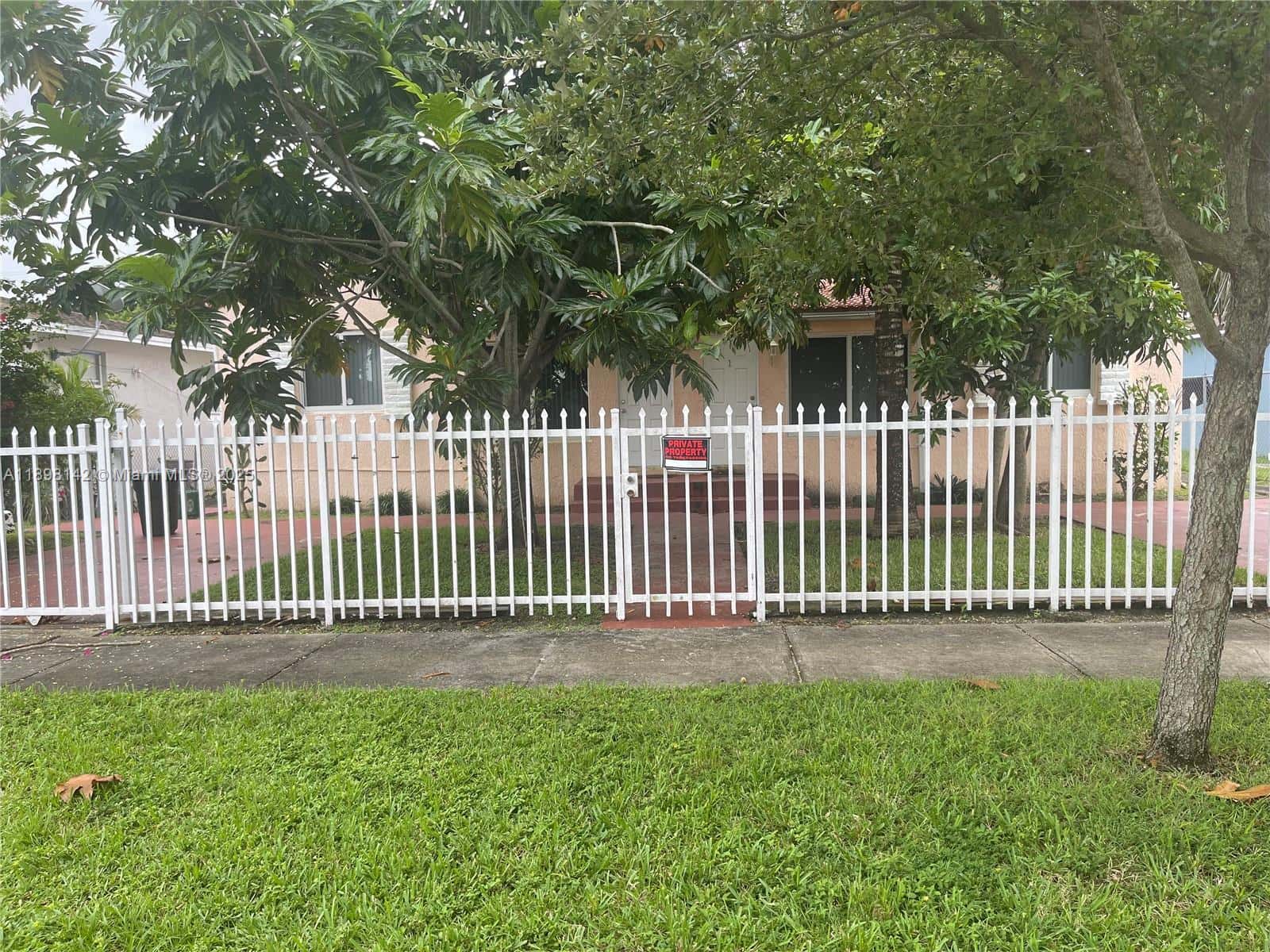 534 NW 113th St, Miami Shores FL 33168