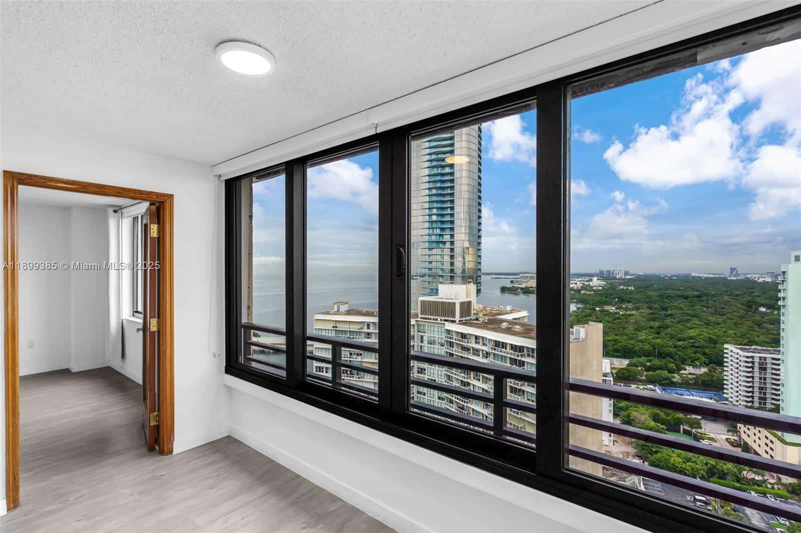 2333 Brickell Ave, Miami FL 33129
