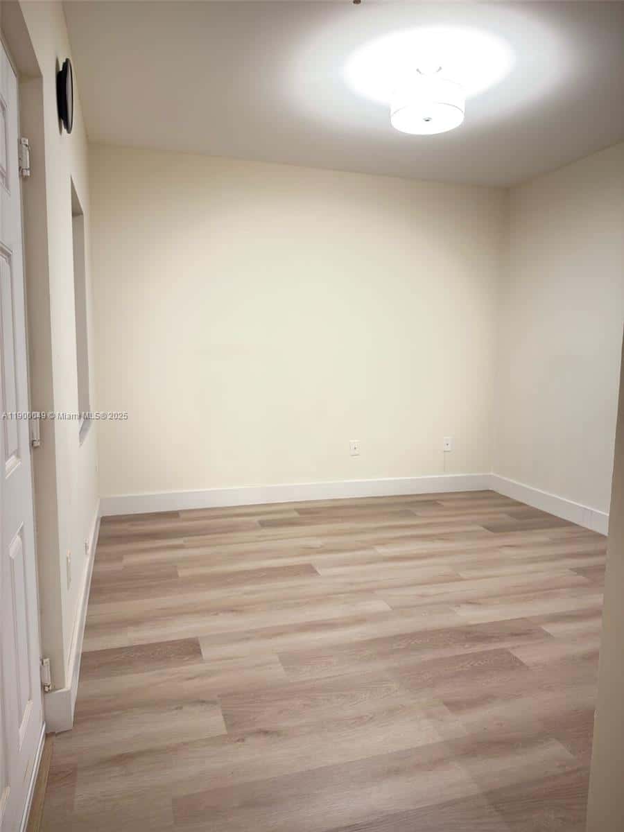 1930 SW 2nd St # 3, Miami FL 33135